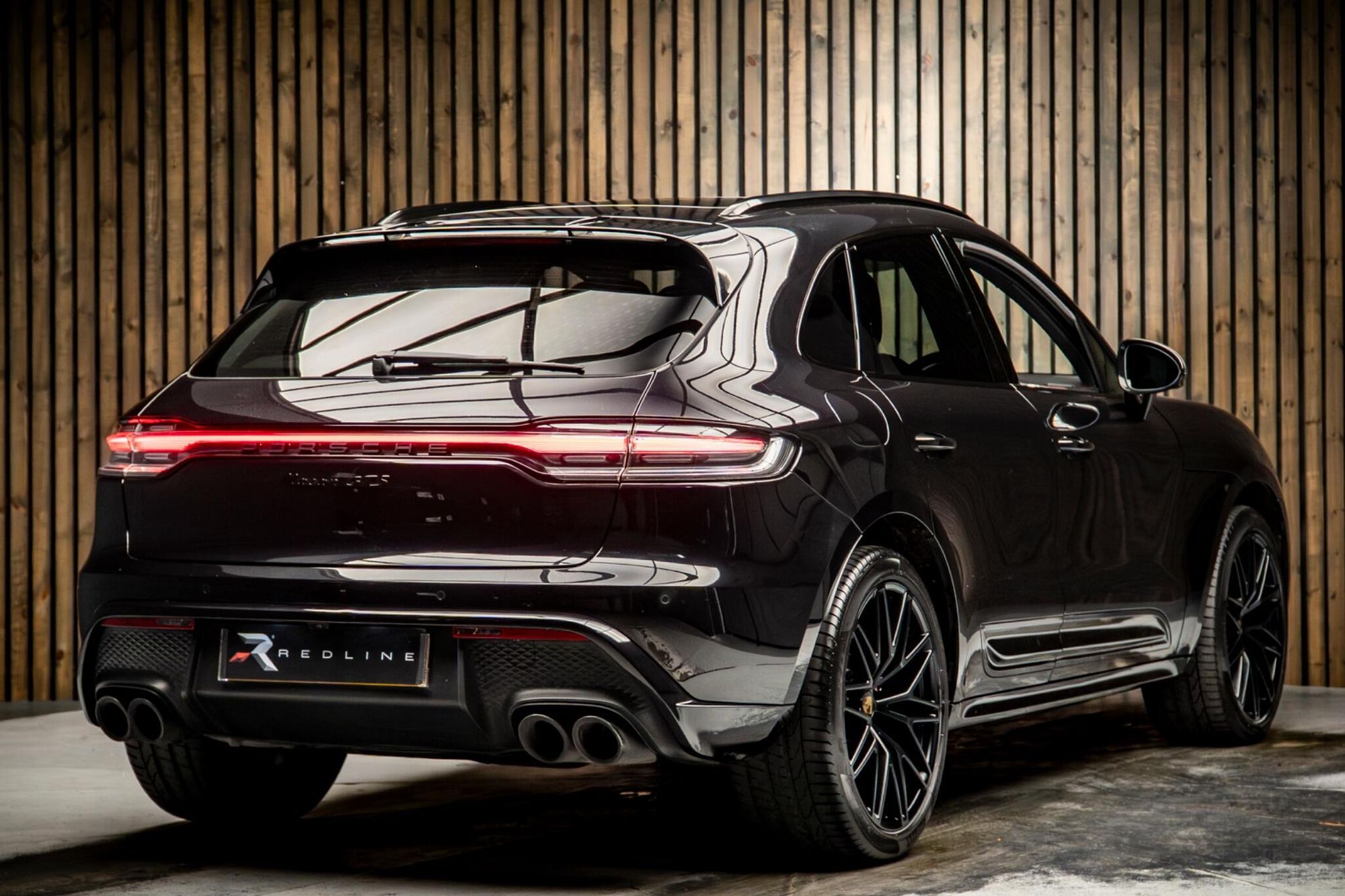 PORSCHE MACAN ESTATE GTS 5dr PDK for sale UK - Slide 4
