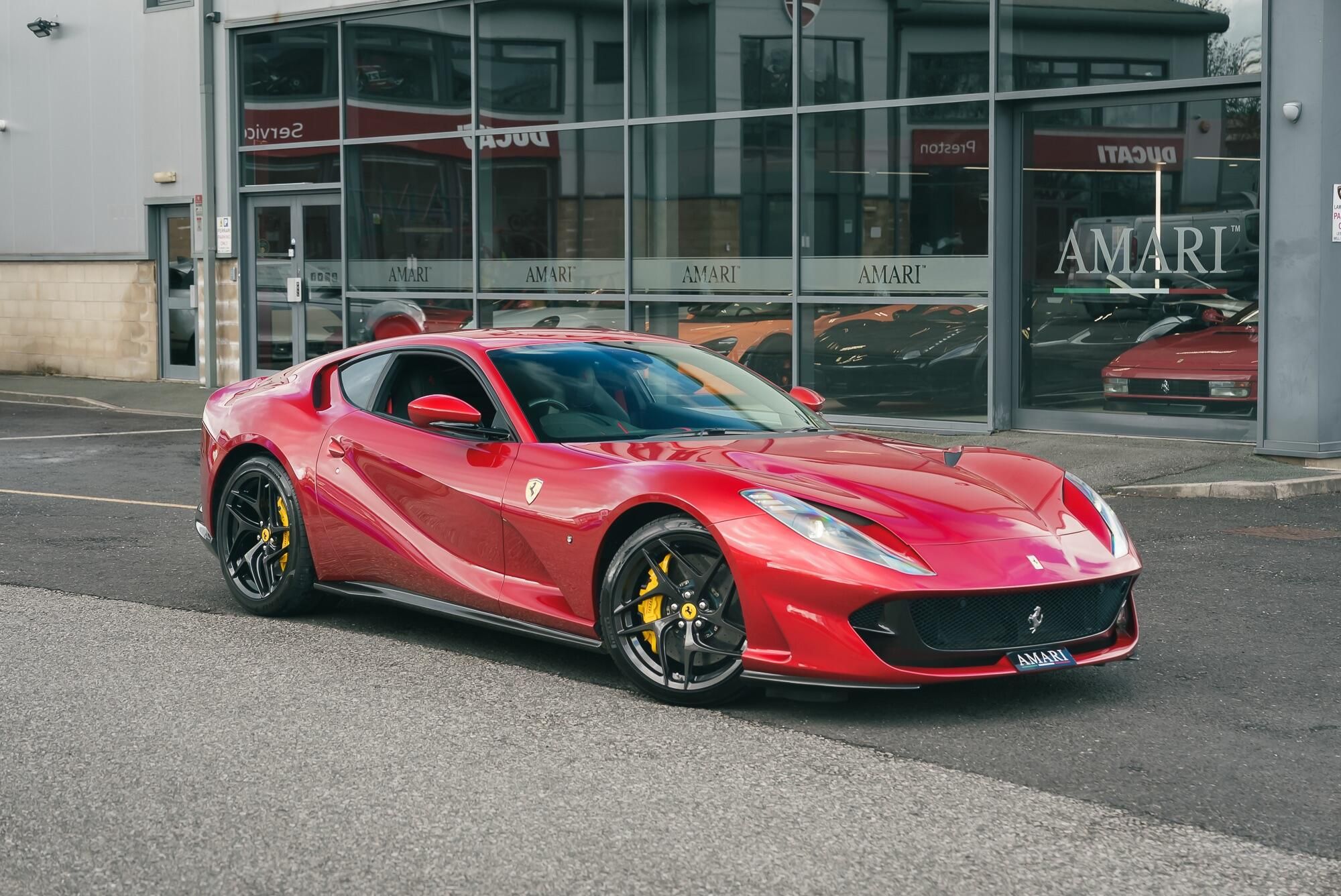 FERRARI 812 SUPERFAST COUPE 2dr Auto for sale UK - Slide 7