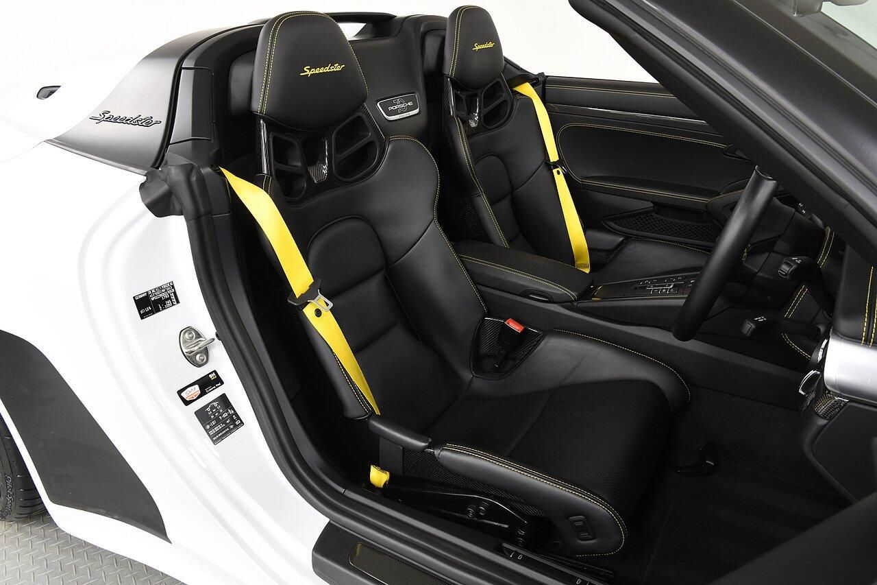 PORSCHE 911 [991] SPEEDSTER SPECIAL EDITIONS 2dr for sale UK - Slide 7