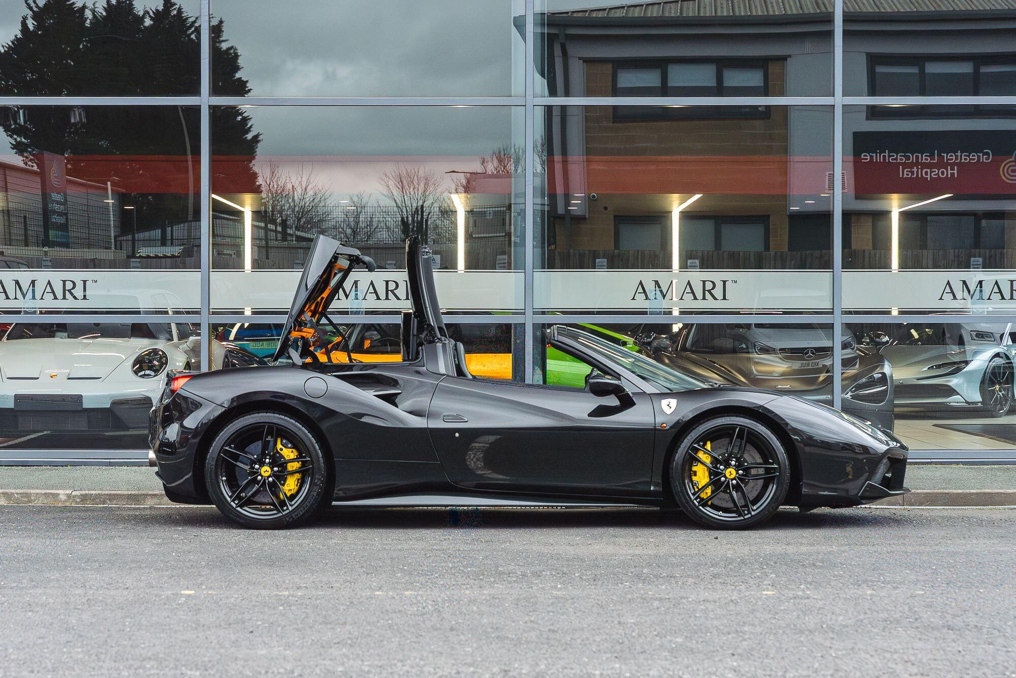 FERRARI 488 CONVERTIBLE Spider 2dr Auto for sale UK - Slide 6