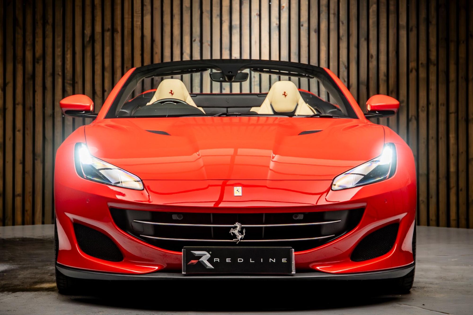 FERRARI PORTOFINO CONVERTIBLE GT 2dr Auto for sale UK - Slide 5