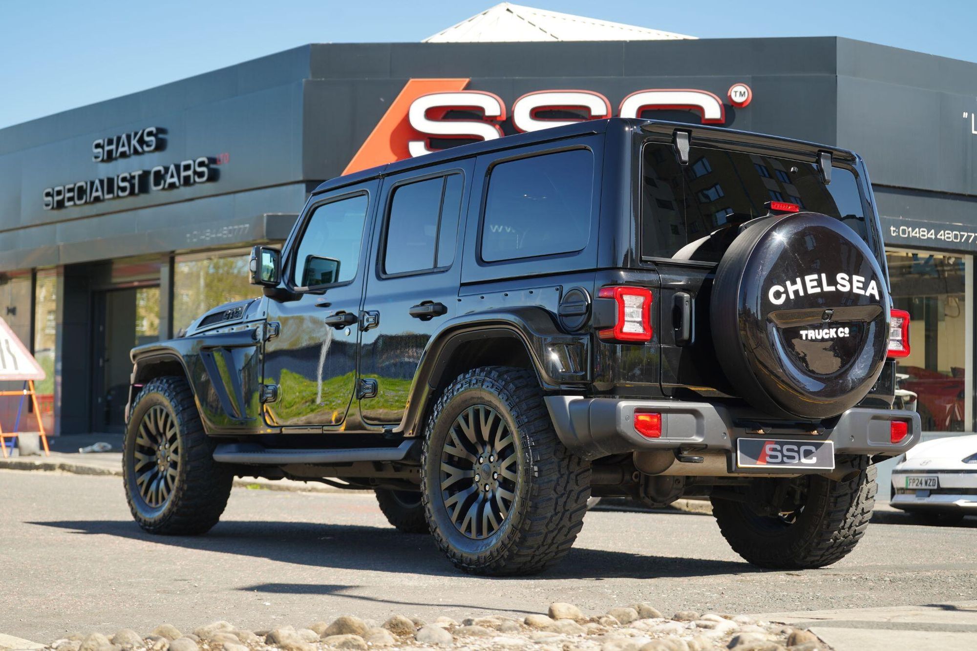JEEP WRANGLER HARD TOP 2.0 GME Overland 4dr Auto8 for sale UK - Slide 2