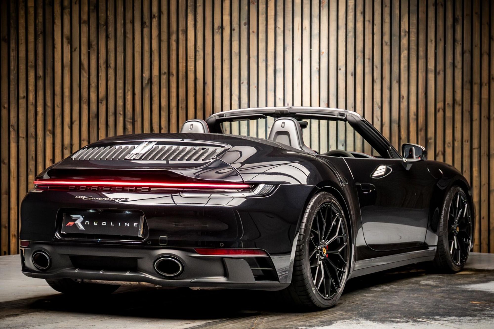 PORSCHE 911 [992] CARRERA CABRIOLET GTS 2dr for sale UK - Slide 4