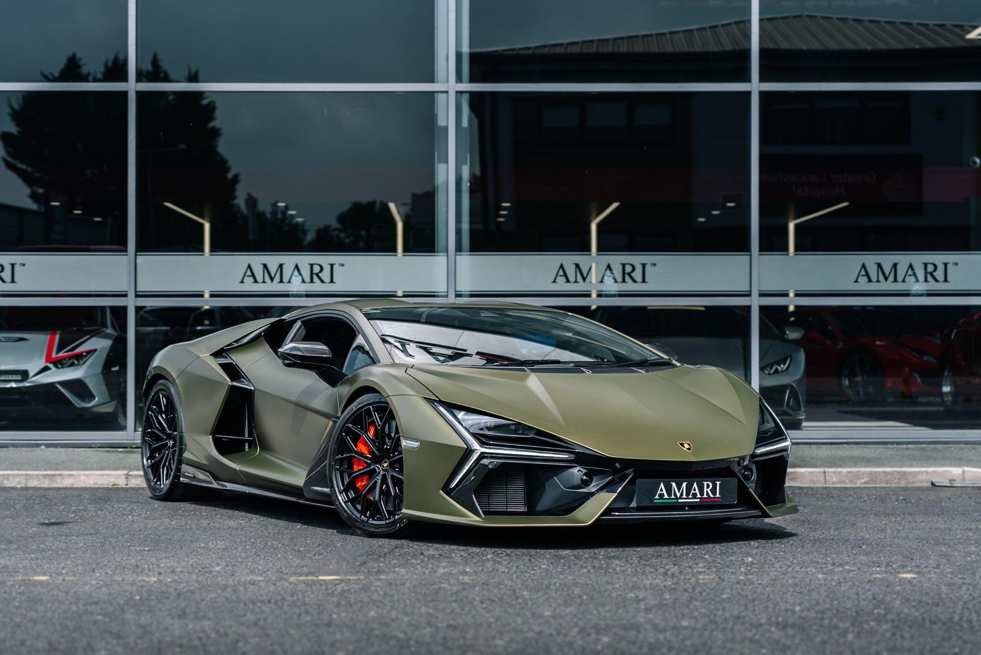 LAMBORGHINI REVUELTO COUPE 6.5 V12 1015 PHEV 2dr DCT for sale UK