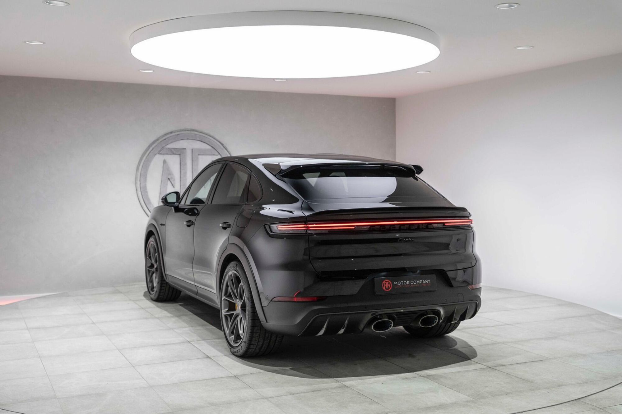 PORSCHE CAYENNE COUPE Turbo E-Hybrid 5dr Tiptronic S for sale UK - Slide 10
