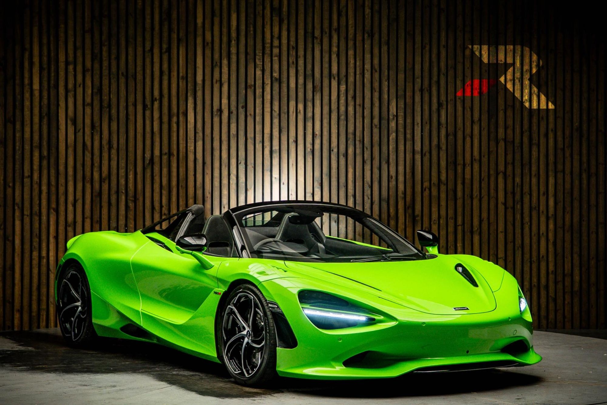 MCLAREN 750 S SPIDER V8 2dr SSG Auto
