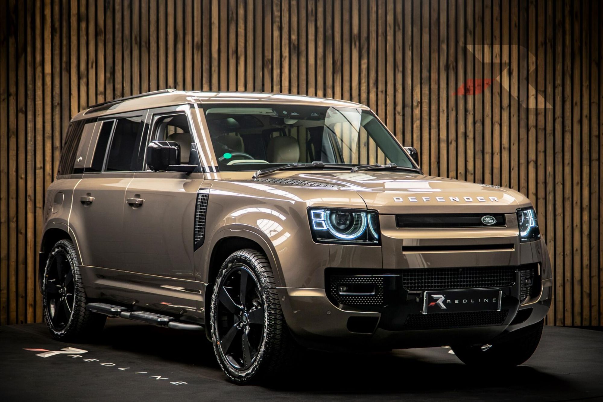 LAND ROVER DEFENDER ESTATE SPECIAL EDITIONS 2.0 P400e XS Edition 110 5dr Auto for sale UK