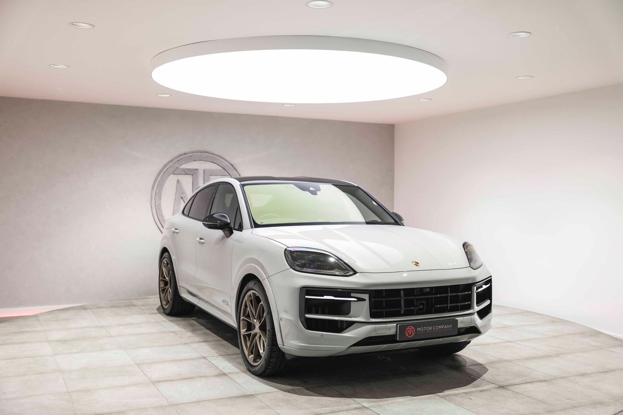 PORSCHE CAYENNE COUPE GTS 5dr Tiptronic S for sale UK - Slide 5