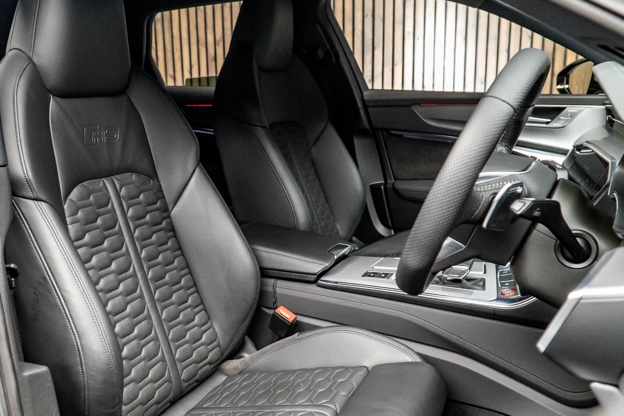 AUDI RS6 RS 6 AVANT RS 6 TFSI Quattro 5dr Tiptronic for sale UK - Slide 2