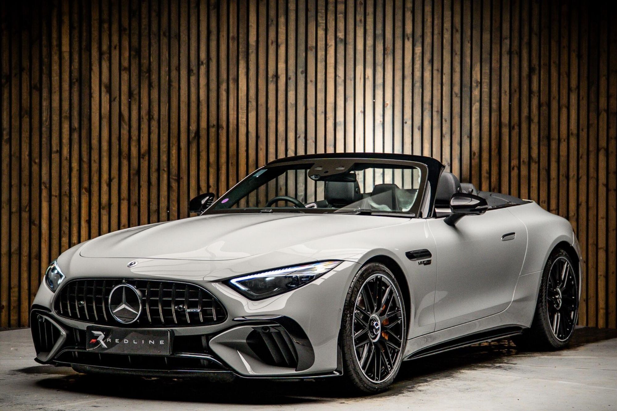 MERCEDES-BENZ SL CLASS SL AMG CONVERTIBLE SL 63 4Matic+ Performance 2dr Auto for sale UK - Slide 8