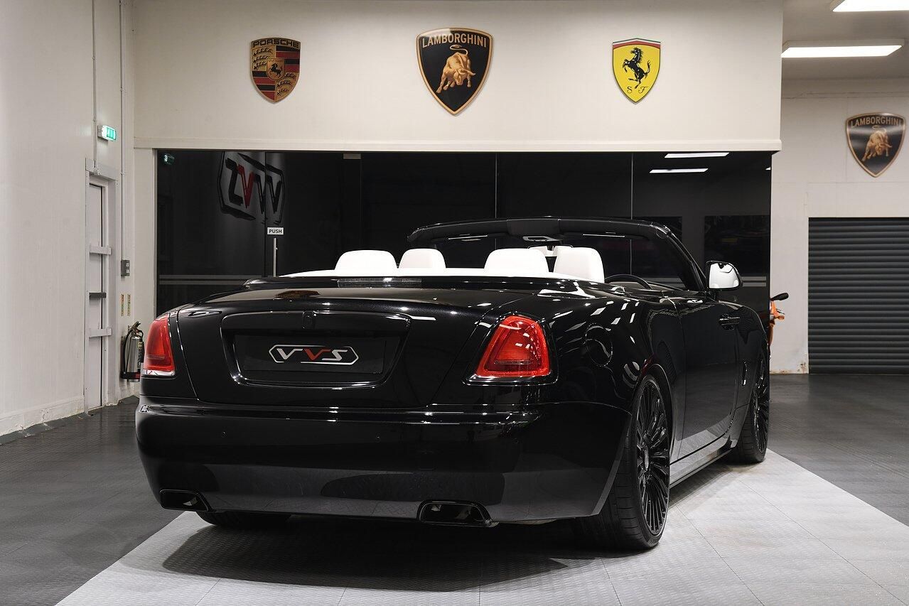 ROLLS-ROYCE DAWN CONVERTIBLE 2dr Auto for sale UK - Slide 3