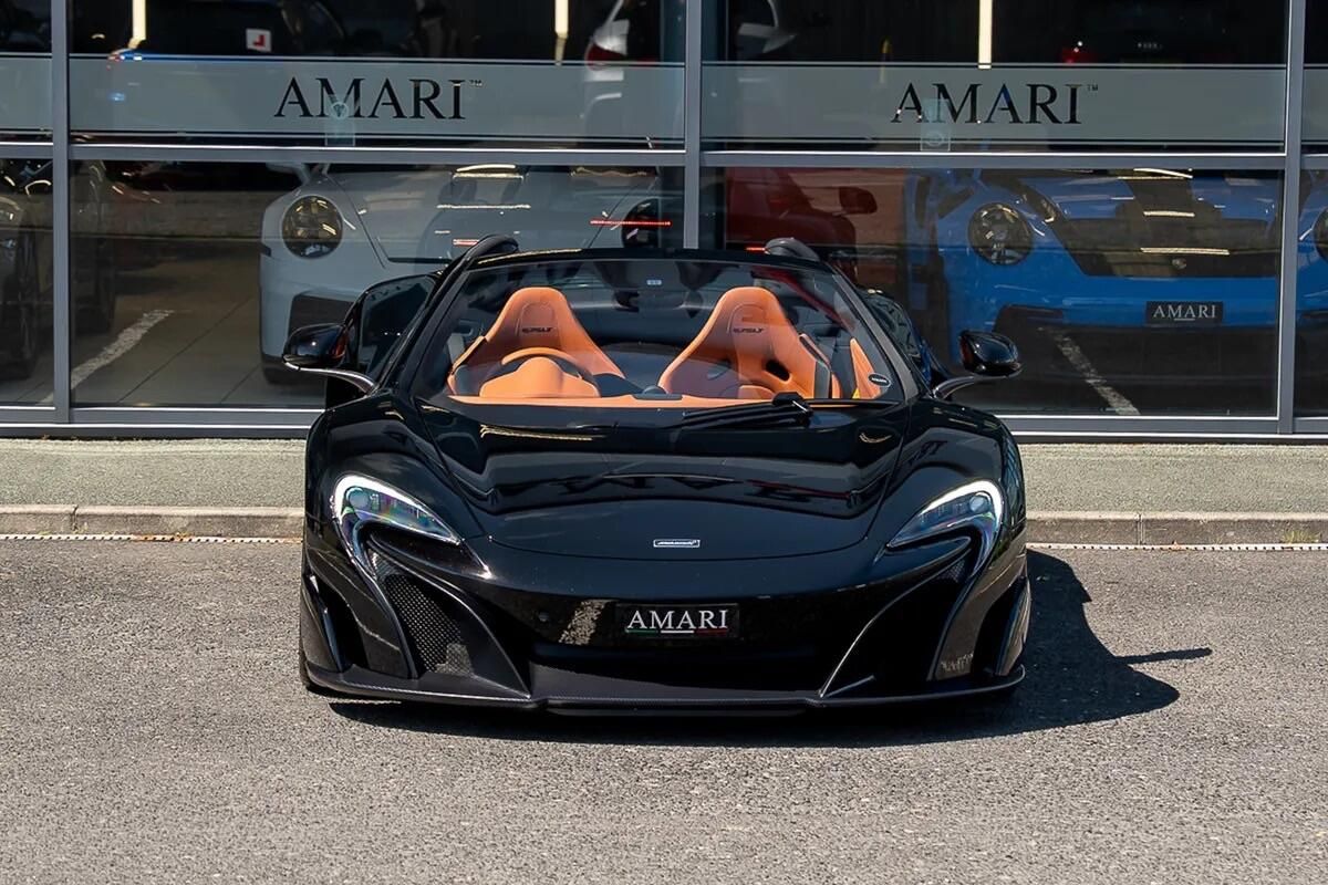MCLAREN 675LT SPIDER SPECIAL EDITION V8 2dr SSG Auto for sale UK - Slide 5