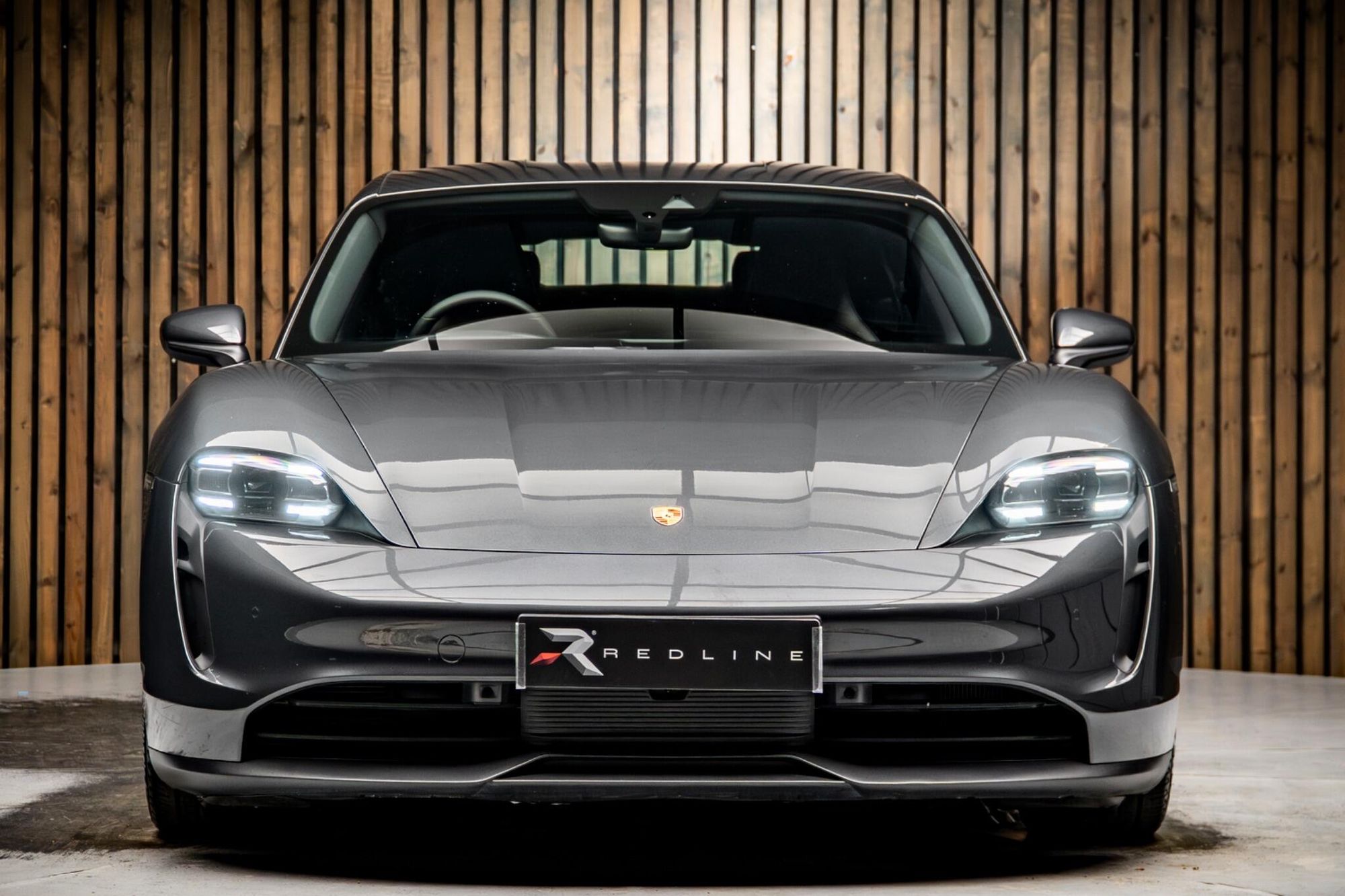 PORSCHE TAYCAN SALOON 300kW 79kWh 4dr RWD Auto [22kW] for sale UK - Slide 5