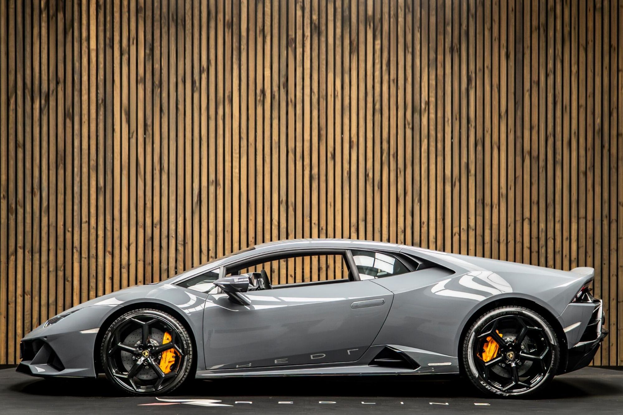 LAMBORGHINI HURACAN COUPE LP 640-4 Performante 2dr LDF for sale UK - Slide 7