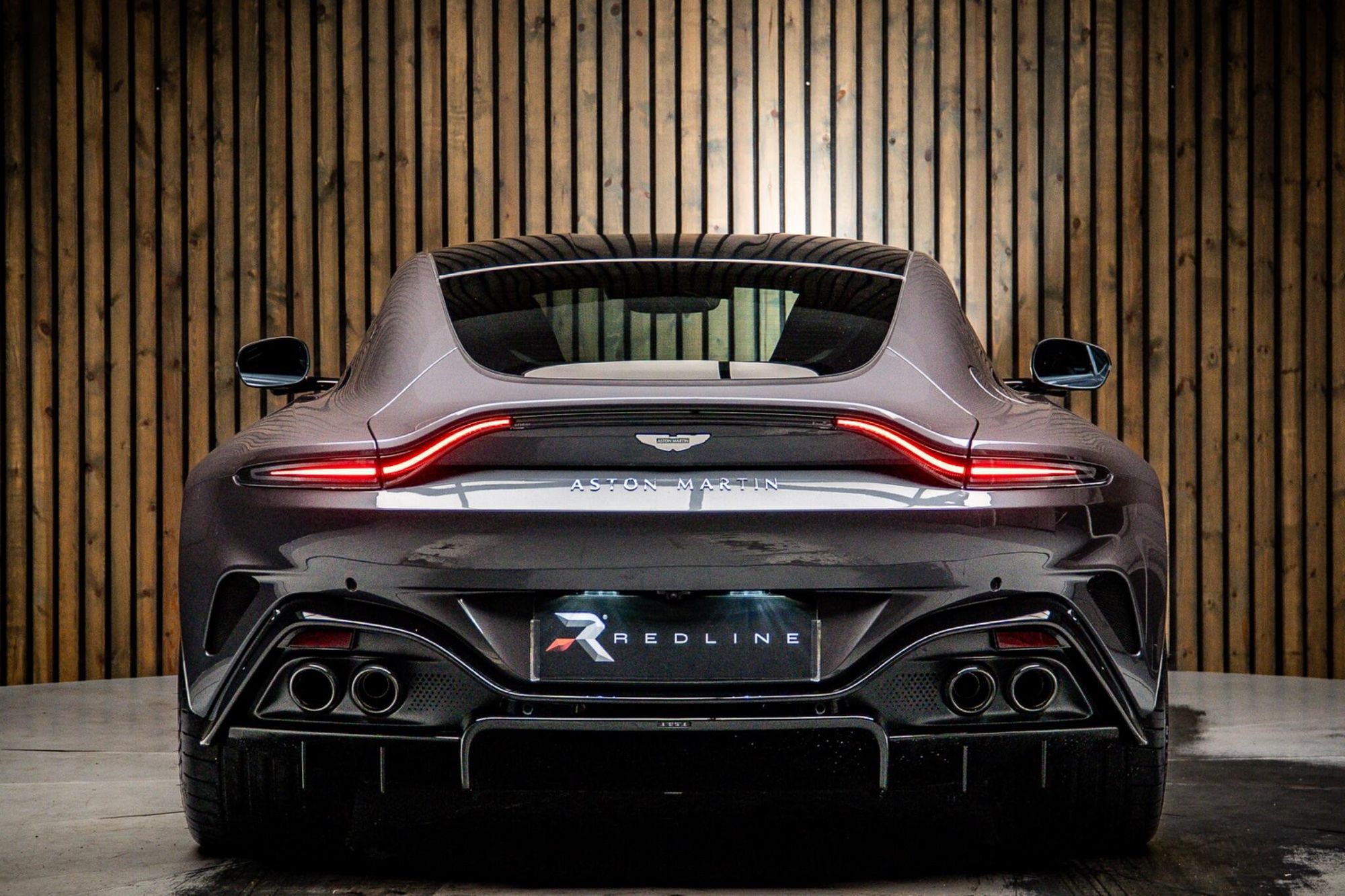 ASTON MARTIN VANTAGE COUPE V8 2dr Auto for sale UK - Slide 6