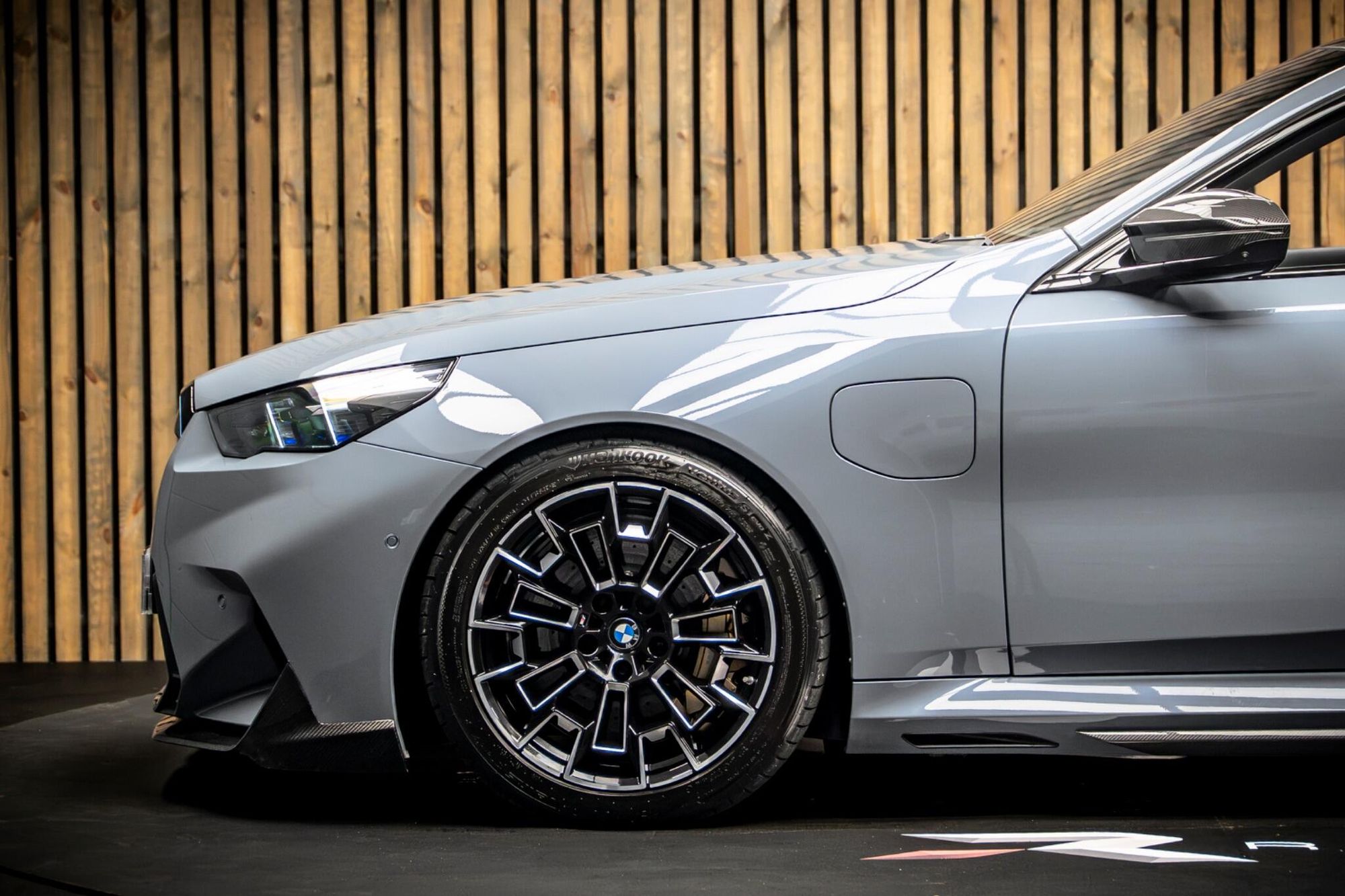 BMW M5 Touring 4.4 22.1kWh 5 Door Auto for sale UK - Slide 9