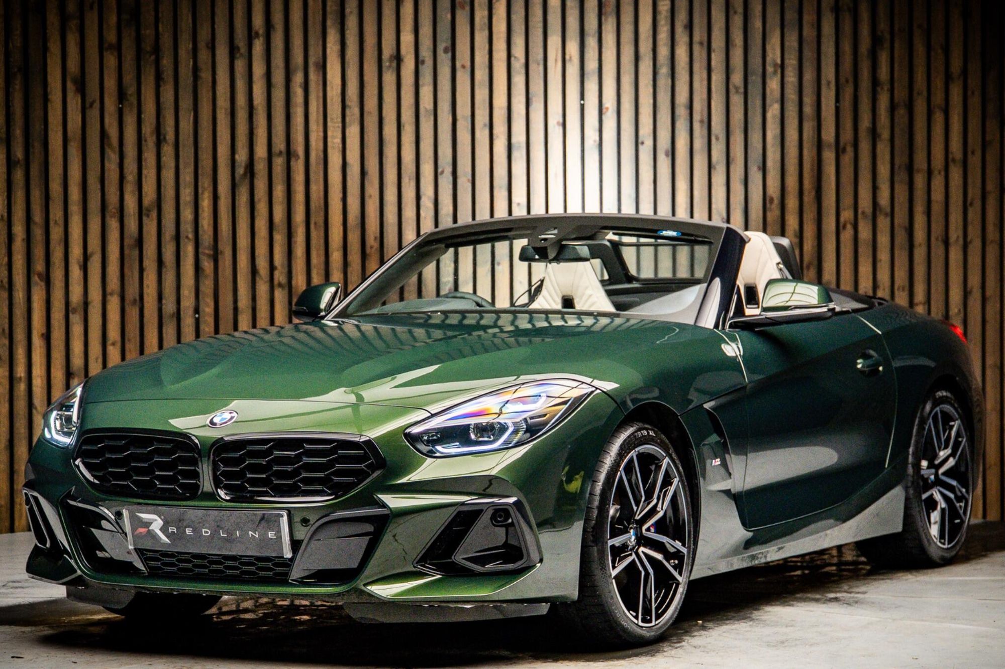 BMW Z4 ROADSTER sDrive 20i M Sport 2dr Auto for sale UK - Slide 8