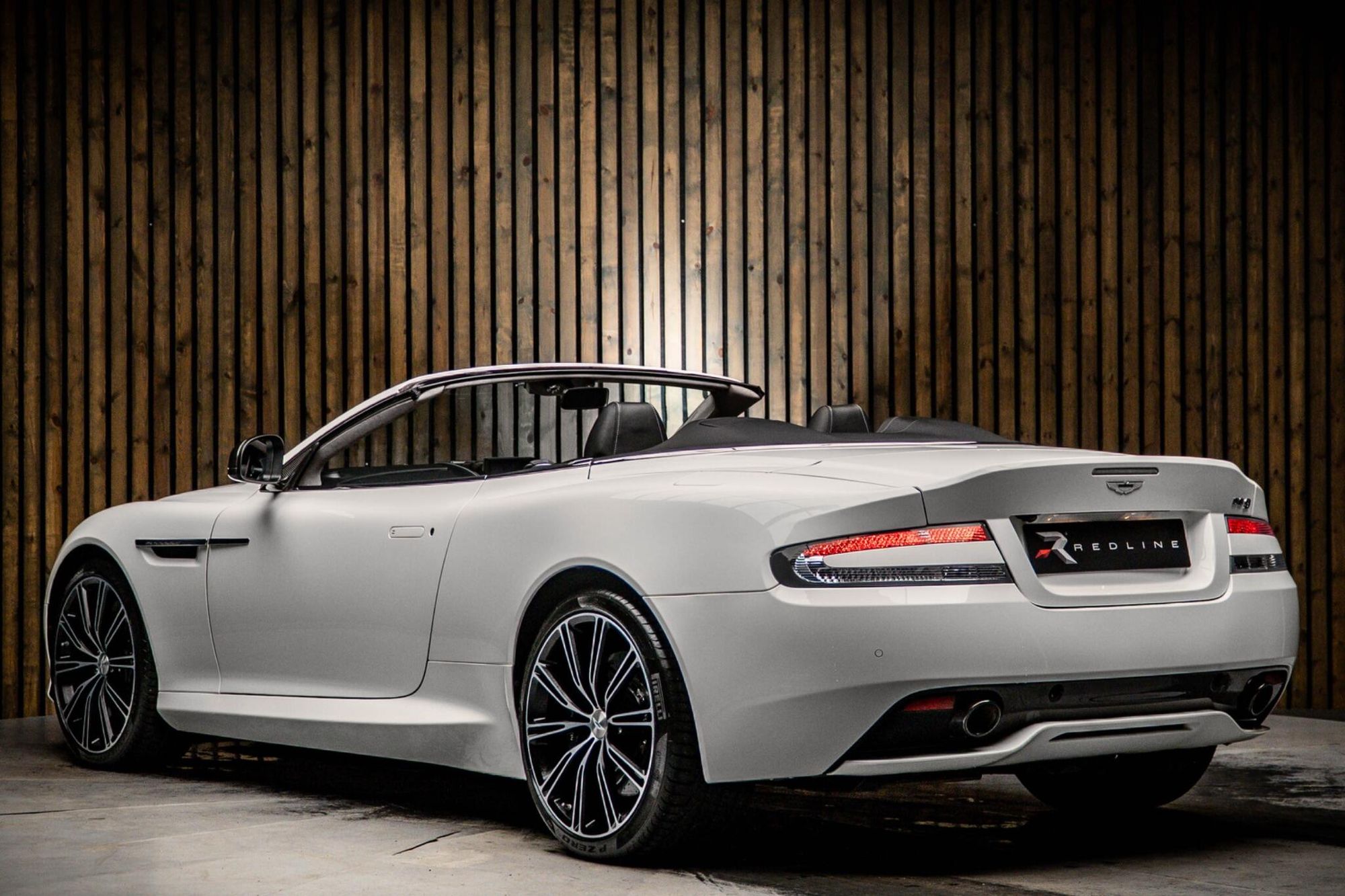 ASTON MARTIN DB9 CONVERTIBLE V12 GT 2dr Volante Touchtronic Auto for sale UK - Slide 3