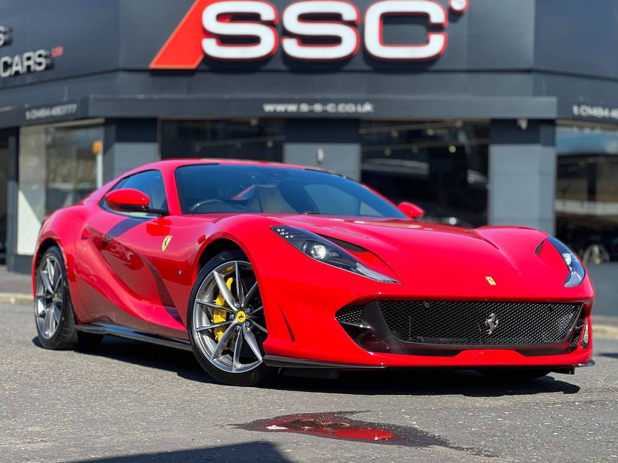FERRARI 812 SUPERFAST GTS 2dr Auto for sale UK - Slide 4