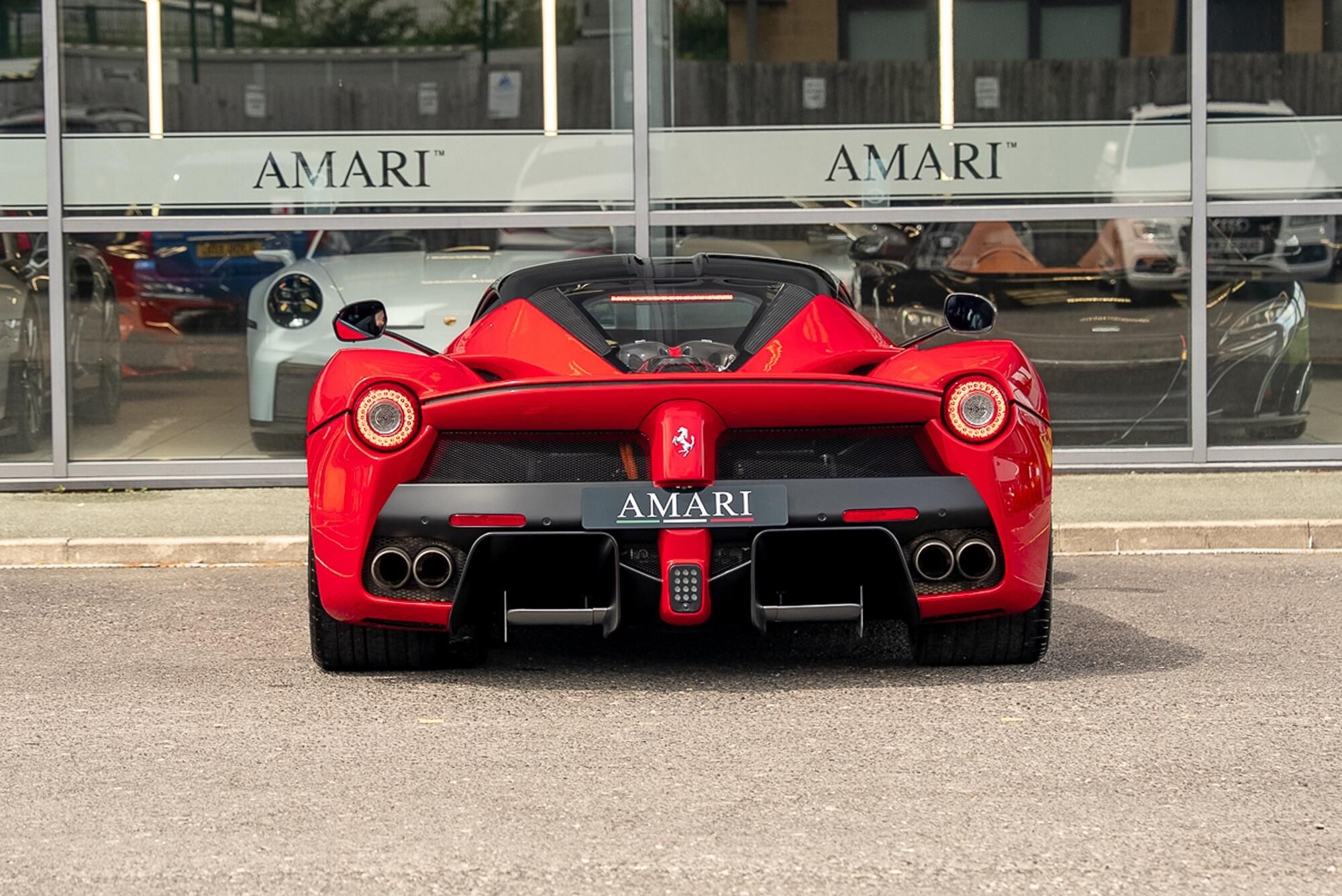 FERRARI LAFERRARI for sale UK - Slide 5