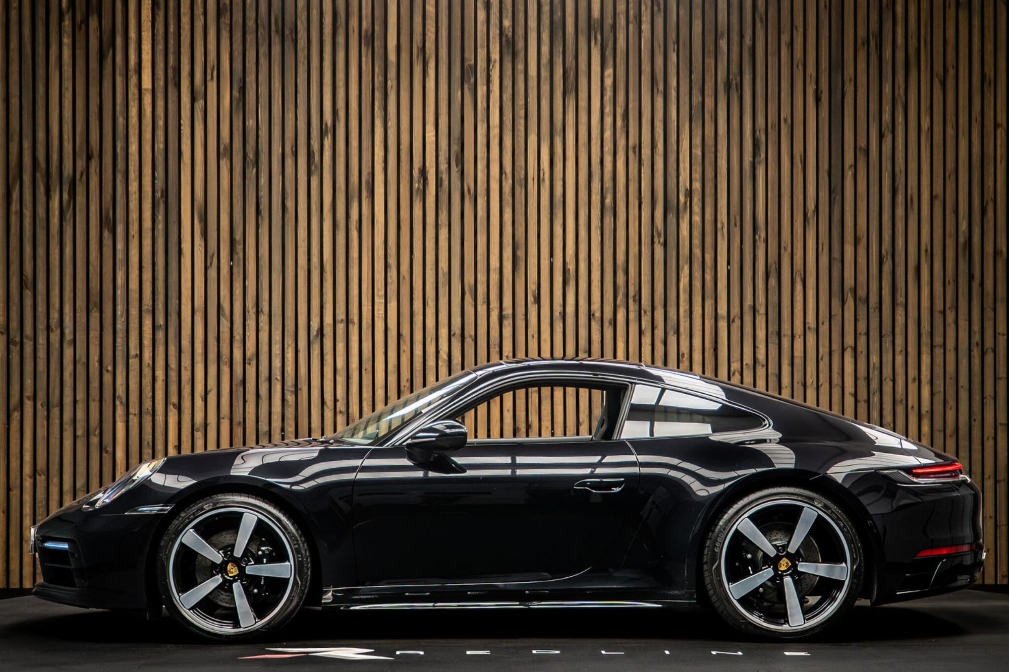 PORSCHE 911 [992] CARRERA 4 COUPE S 2dr PDK for sale UK - Slide 7