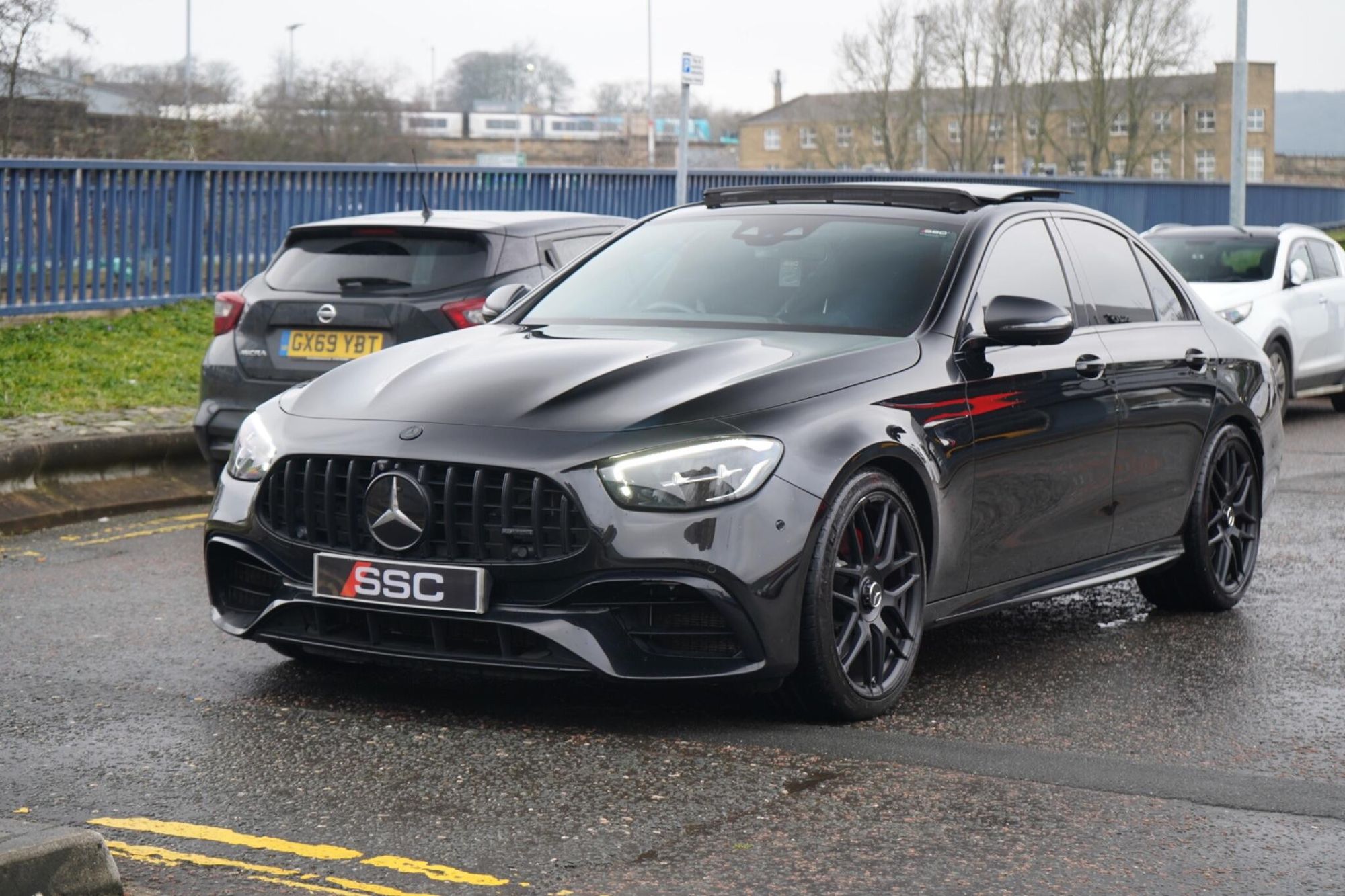 MERCEDES-BENZ E CLASS AMG SALOON E63 S 4Matic+ Night Edition Prem+ 4dr TCT for sale UK - Slide 7