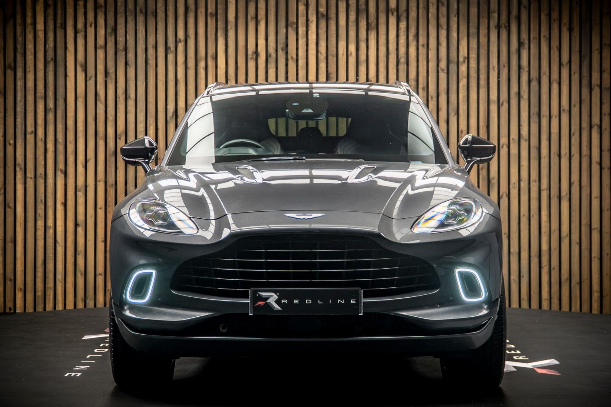 ASTON MARTIN DBX ESTATE V8 DBX707 5dr Touchtronic for sale UK - Slide 5