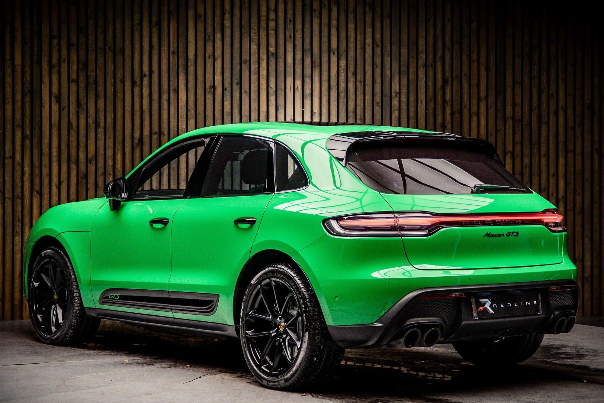 PORSCHE MACAN ESTATE GTS 5dr PDK for sale UK - Slide 3
