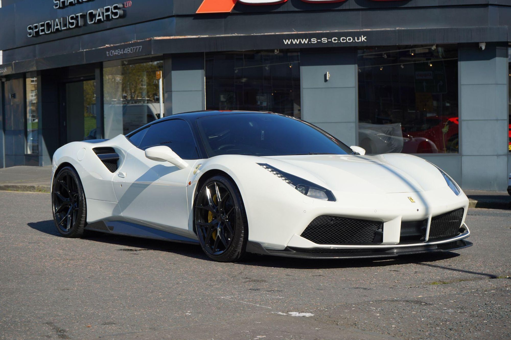 FERRARI 488 GTB COUPE 2dr Auto for sale UK - Slide 5