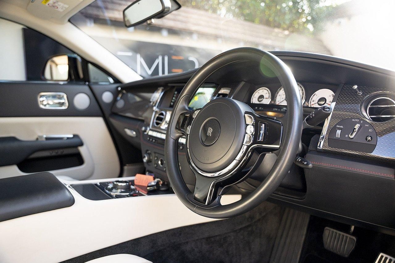 ROLLS-ROYCE WRAITH COUPE Black Badge 2dr Auto for sale UK - Slide 10
