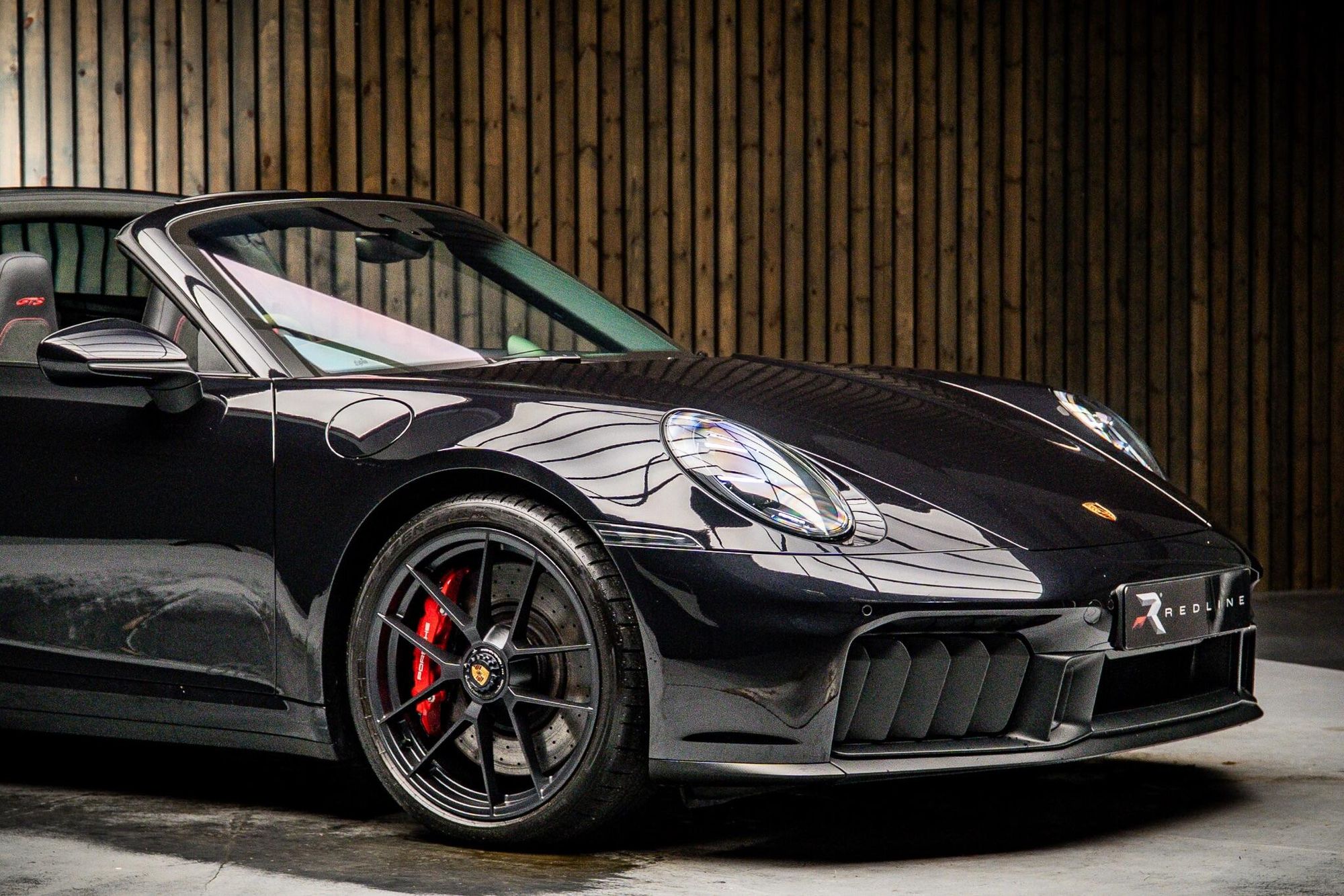 PORSCHE 911 [992] TARGA 4 GTS t-Hybrid 2dr PDK for sale UK - Slide 10