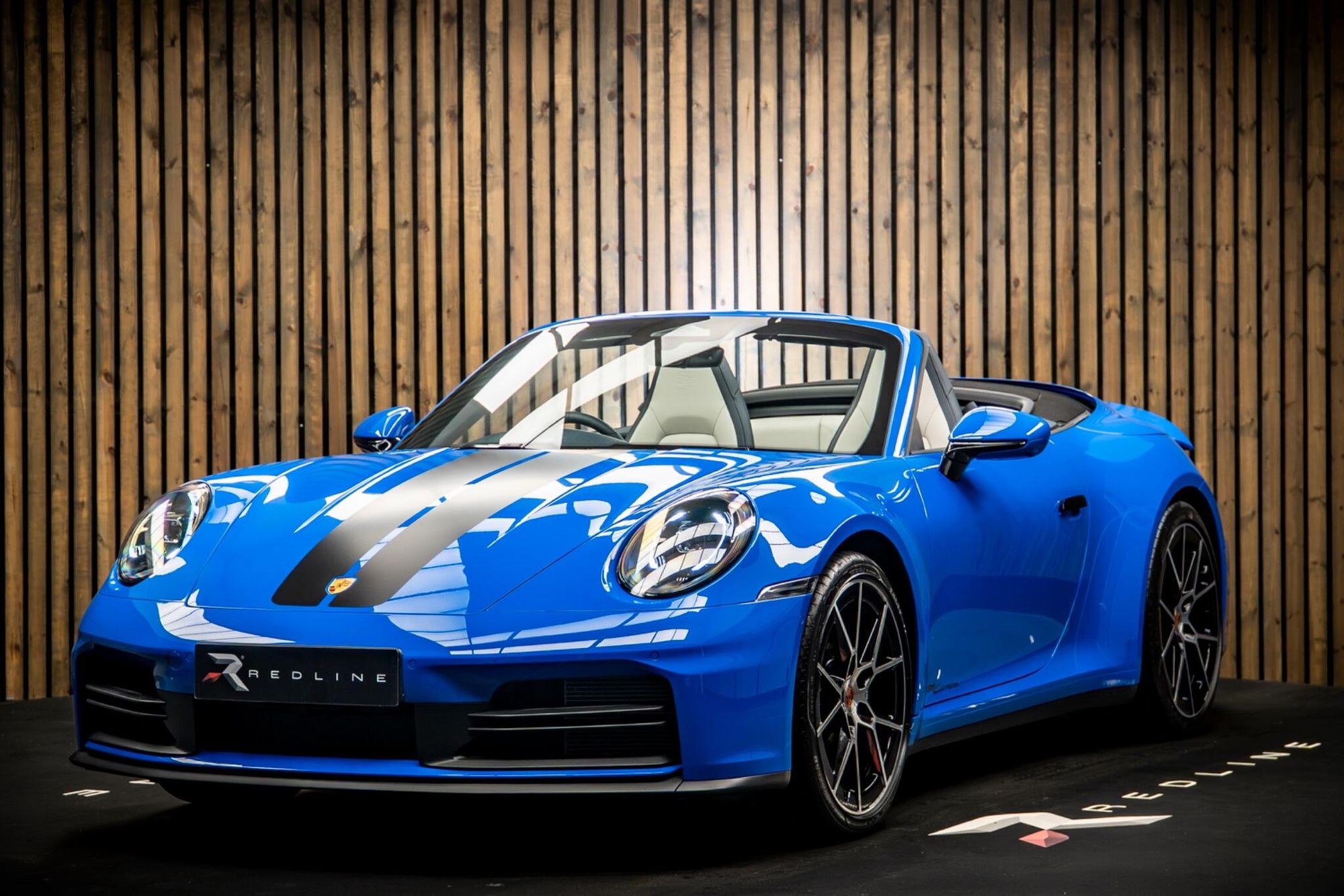 PORSCHE 911 [992] CARRERA CABRIOLET 2dr PDK for sale UK - Slide 8