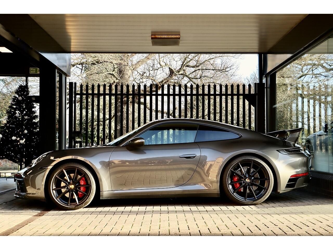 PORSCHE 911 [992] CARRERA COUPE S 2dr PDK for sale UK - Slide 4