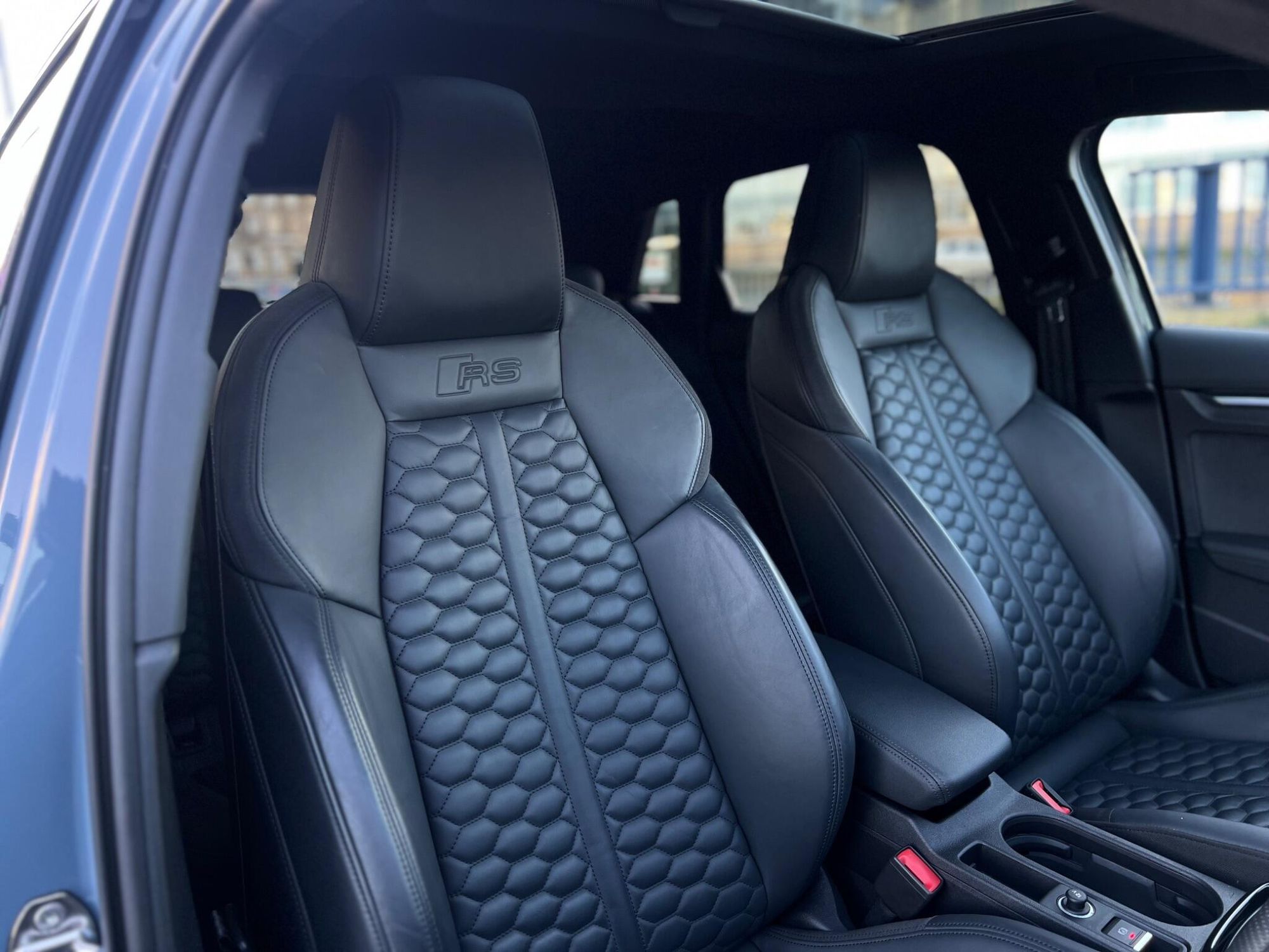 AUDI RS3 RS 3 SPORTBACK RS 3 TFSI Quattro Vorsprung 5dr S Tronic for sale UK - Slide 3