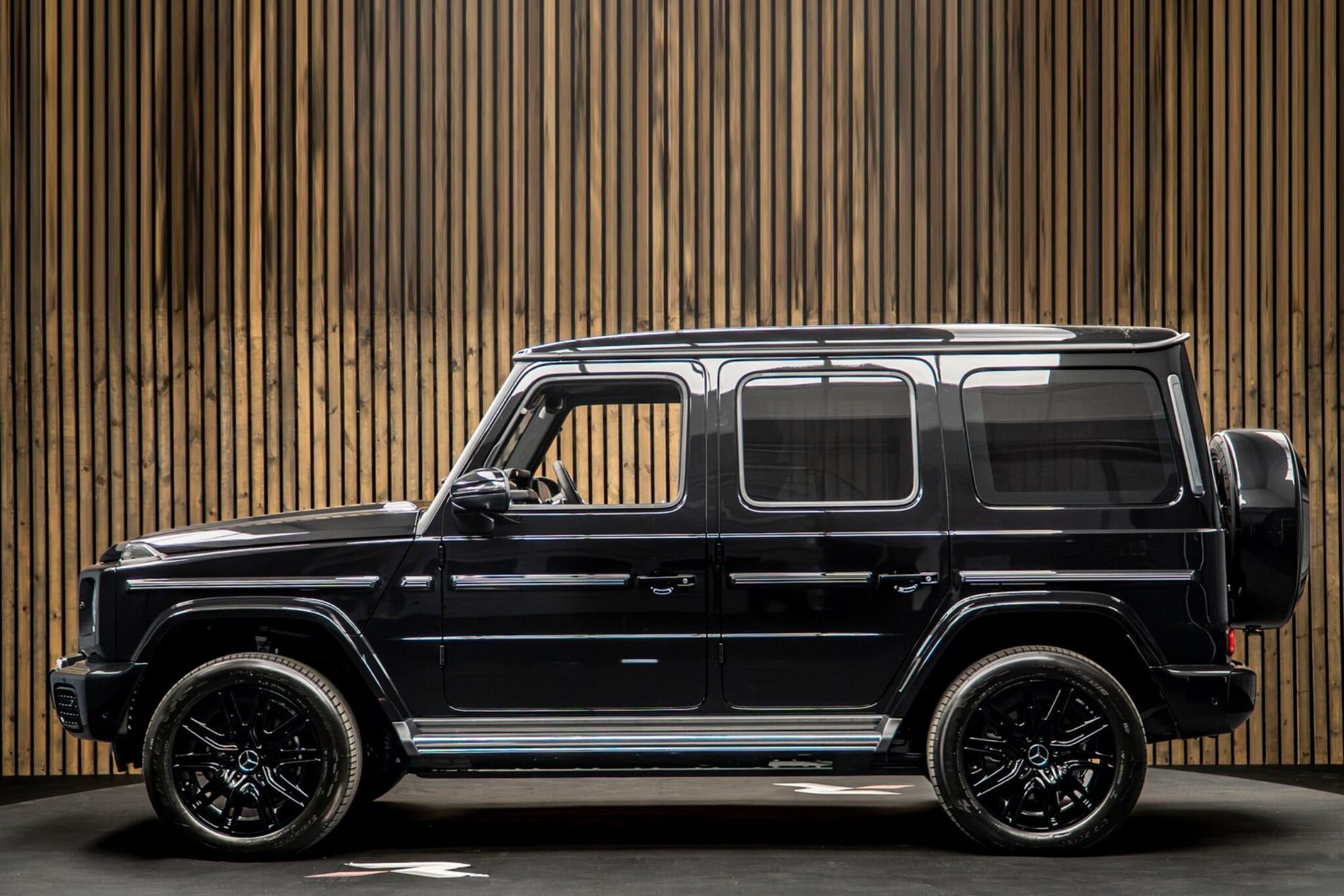 MERCEDES-BENZ G CLASS ELECTRIC STATION WAGON G 580 432kW EQ Tech AMG Line Prem+ 116kWh 5dr Auto for sale UK - Slide 7
