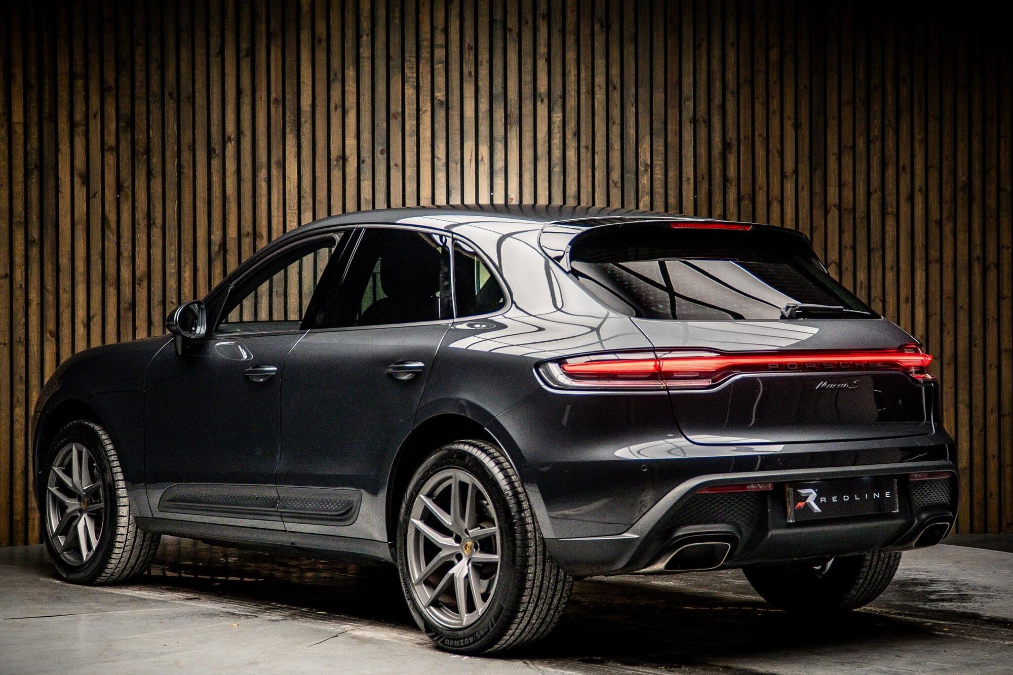 PORSCHE MACAN ESTATE 5dr PDK for sale UK - Slide 3