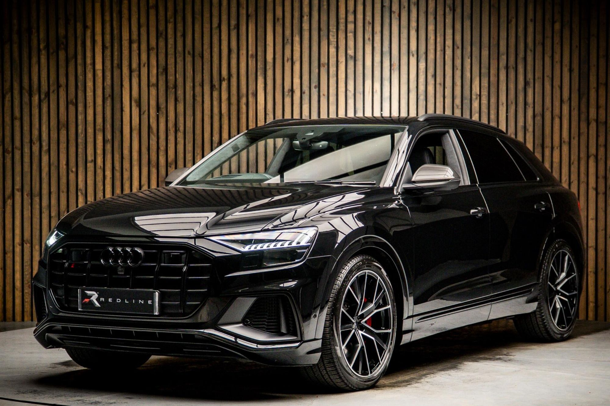 AUDI Q8 ESTATE SQ8 TFSI Quattro Vorsprung 5dr Tiptronic for sale UK - Slide 8
