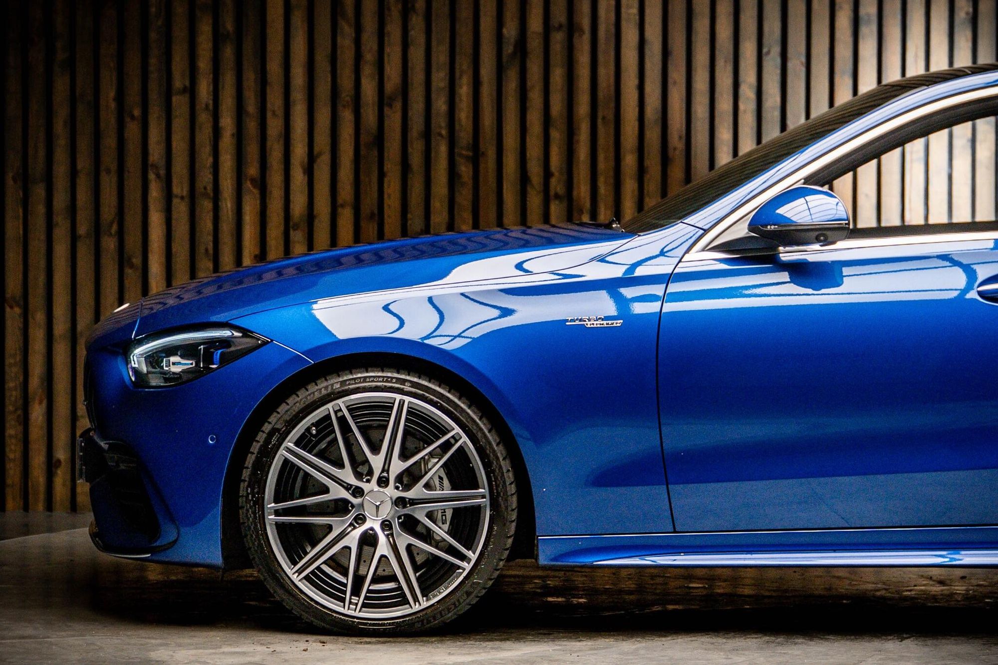 MERCEDES-BENZ C CLASS AMG SALOON C43 4Matic Premium Plus 4dr 9G-Tronic for sale UK - Slide 9