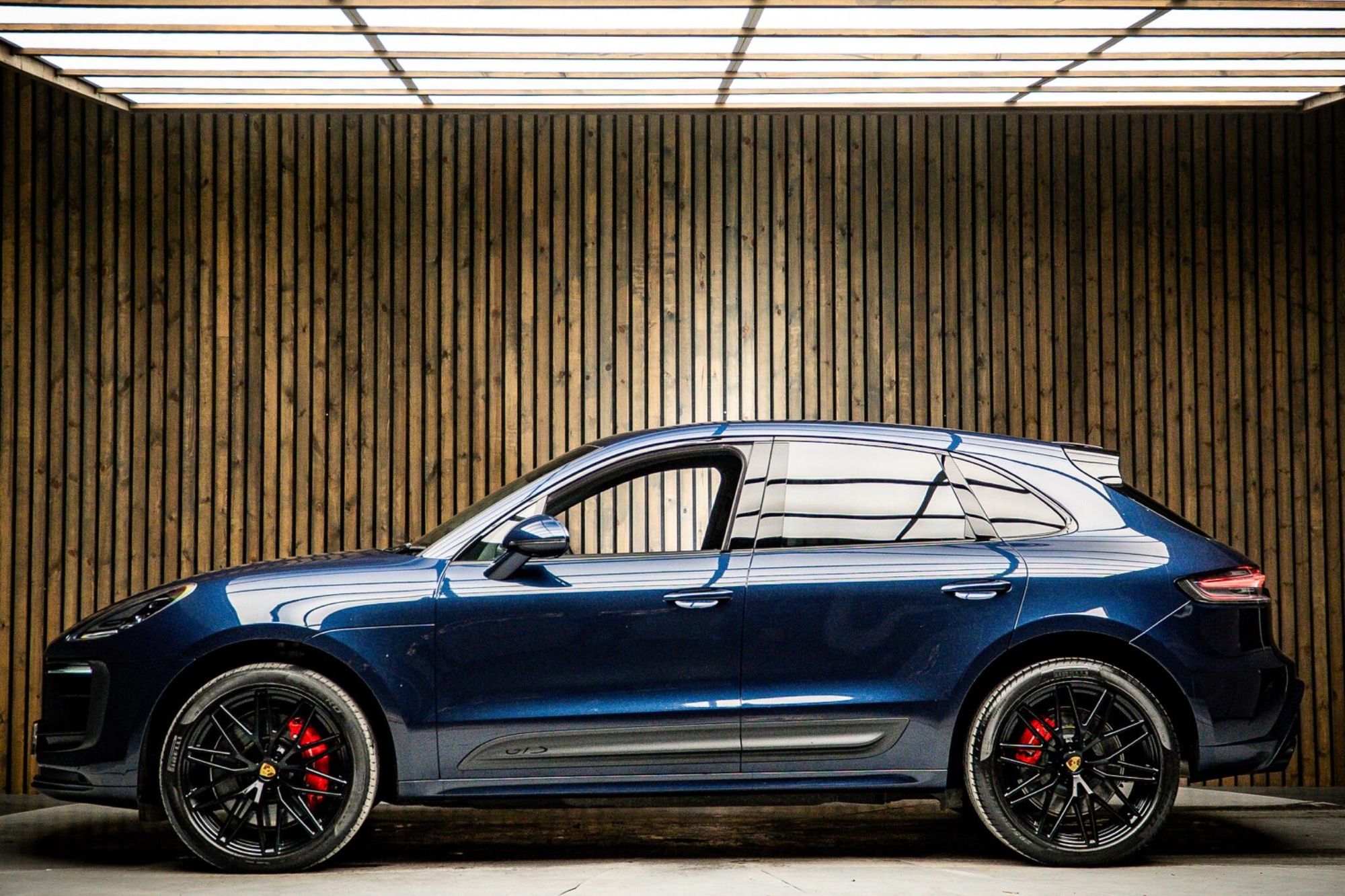 PORSCHE MACAN ESTATE GTS 5dr PDK for sale UK - Slide 7
