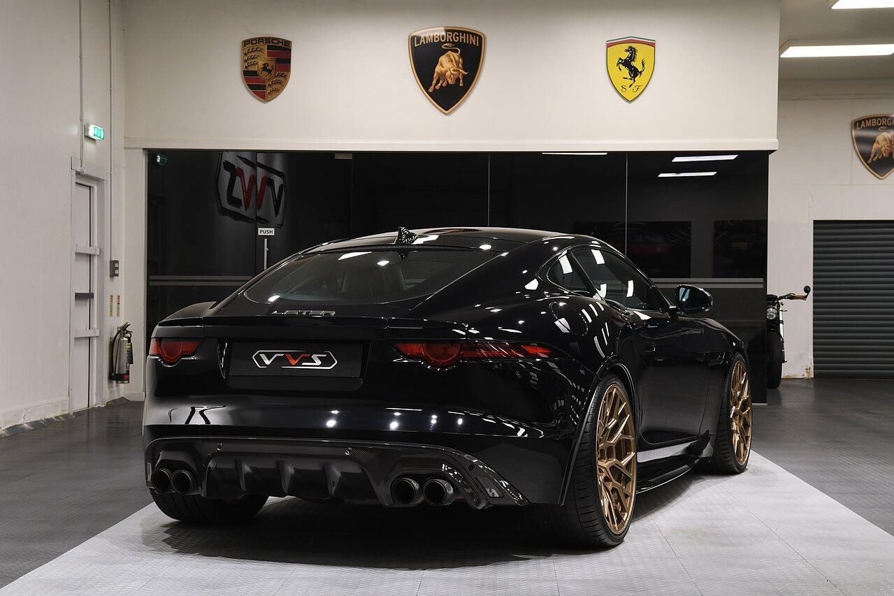 JAGUAR F-TYPE COUPE 5.0 Supercharged V8 R 2dr Auto AWD for sale UK - Slide 3