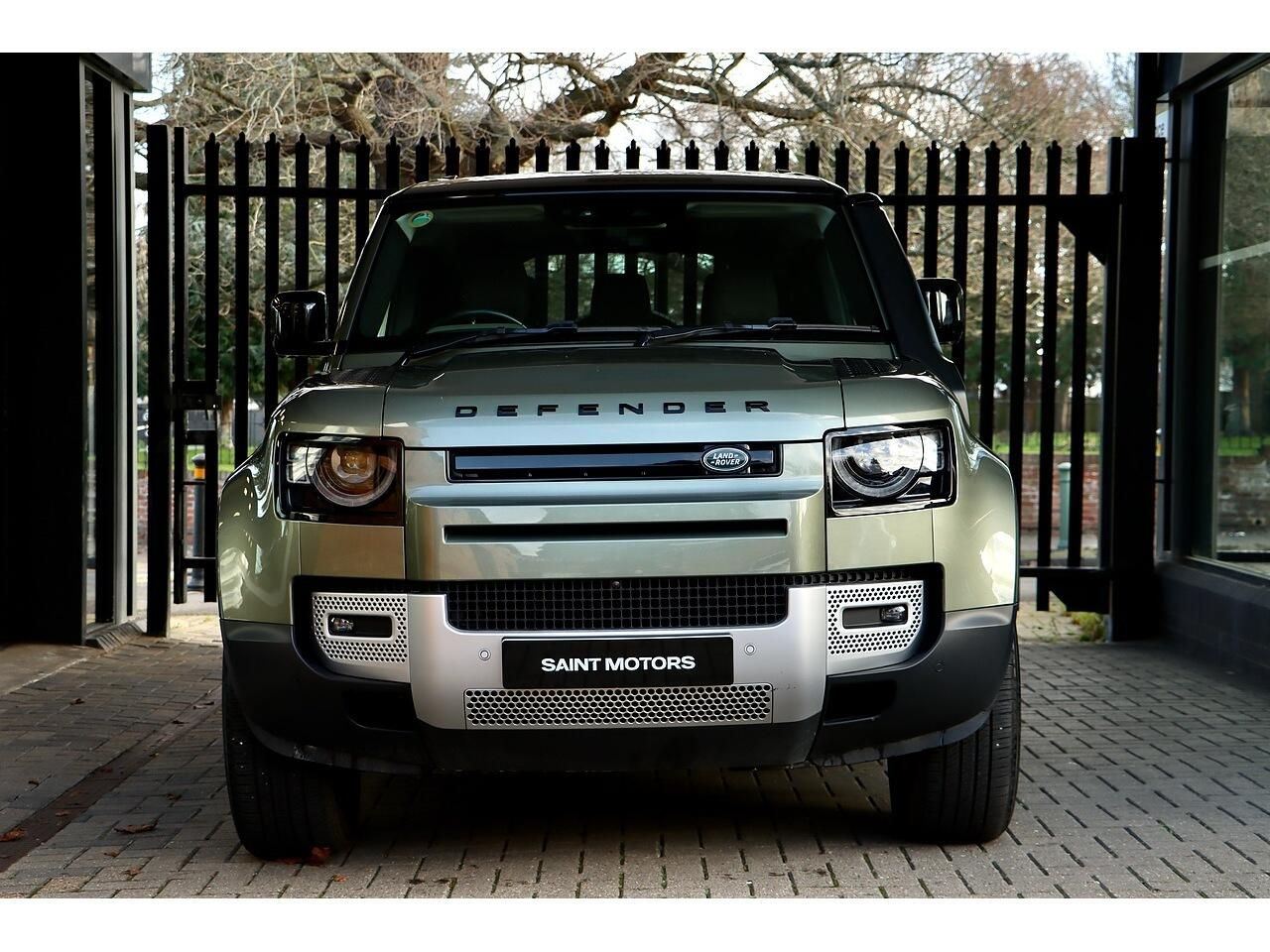 LAND ROVER DEFENDER ESTATE SPECIAL EDITIONS 2.0 D240 First Edition 110 5dr Auto for sale UK - Slide 2