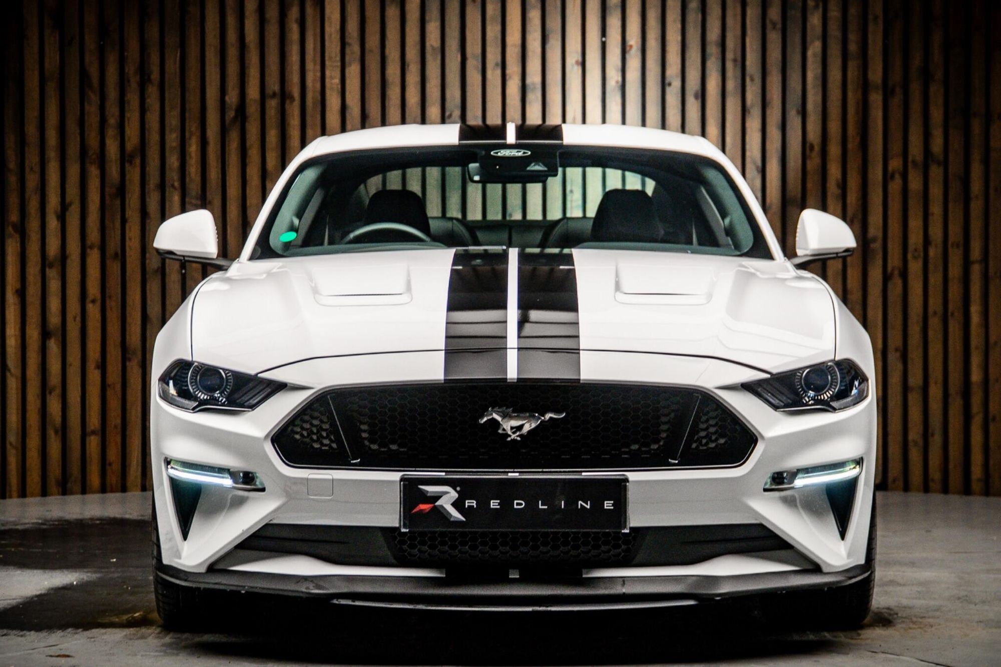 FORD MUSTANG FASTBACK 5.0 V8 GT 2dr Auto for sale UK - Slide 5