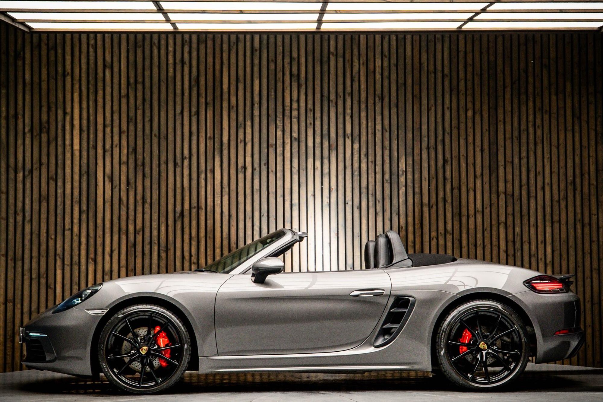 PORSCHE BOXSTER 718 ROADSTER 2.5 S 2dr PDK for sale UK - Slide 7