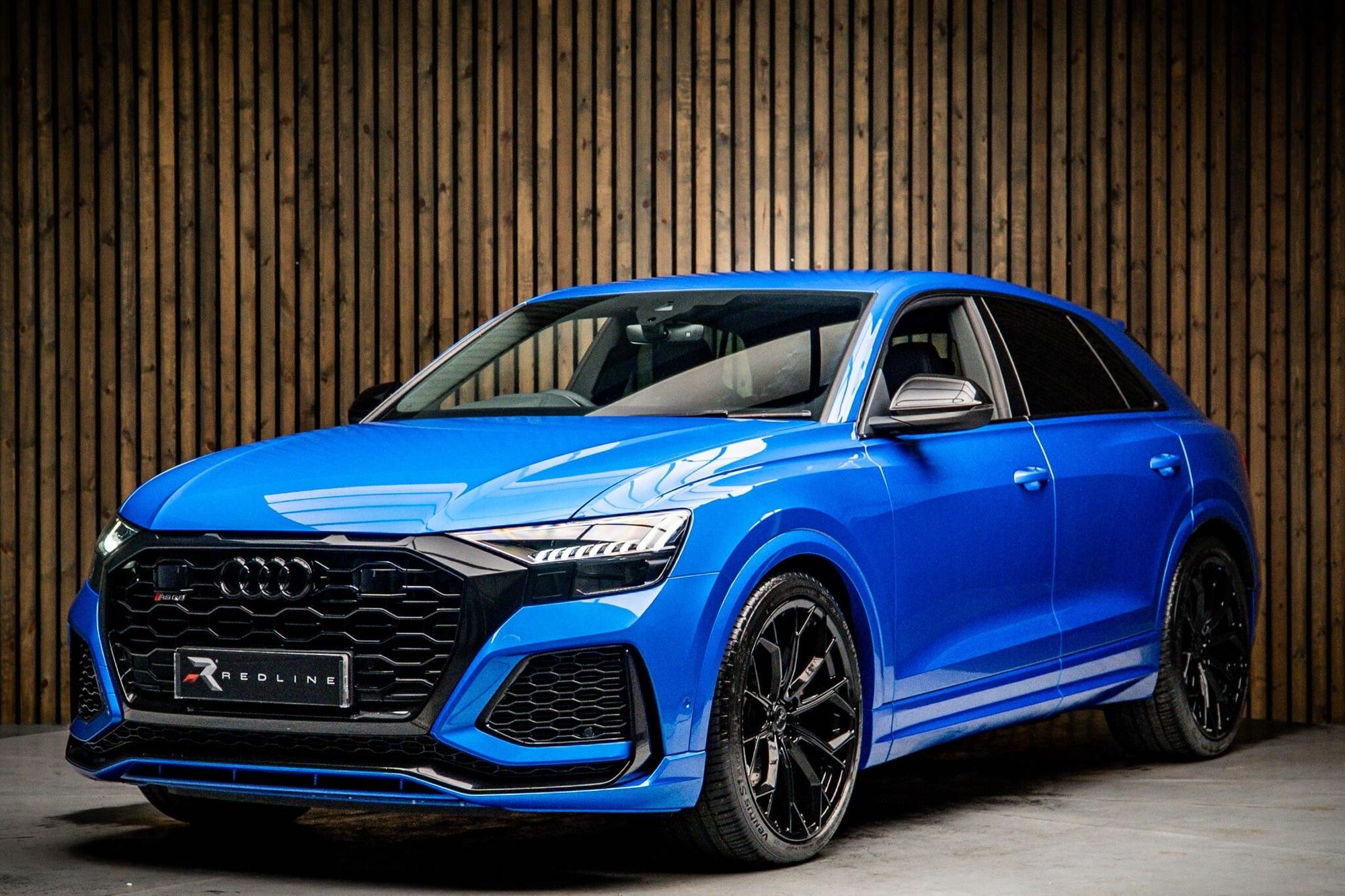 AUDI Q8 ESTATE SQ8 TFSI Quattro 5dr Tiptronic for sale UK - Slide 8