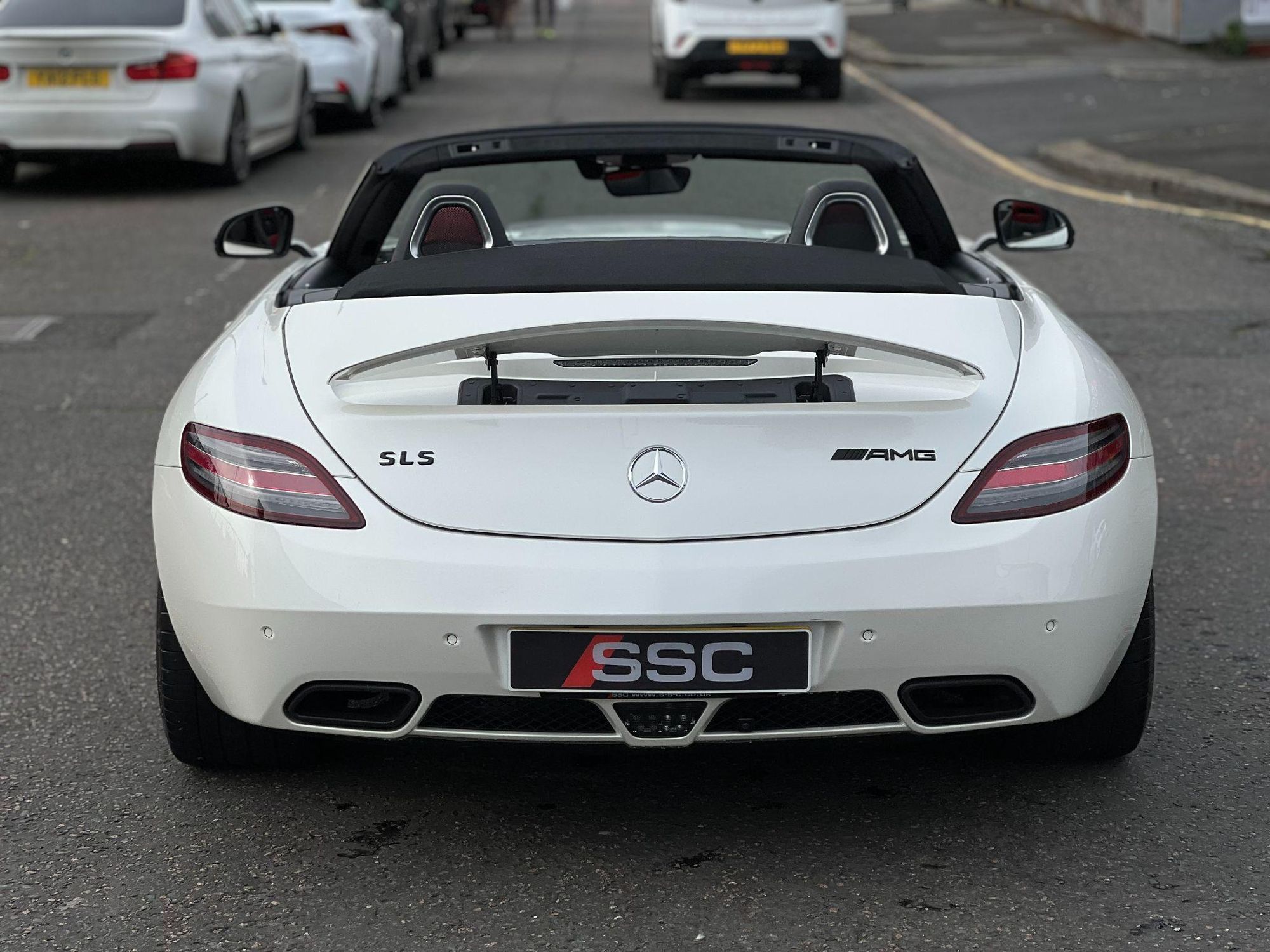 MERCEDES-BENZ SLS AMG ROADSTER SLS 63 2dr Auto for sale UK - Slide 9