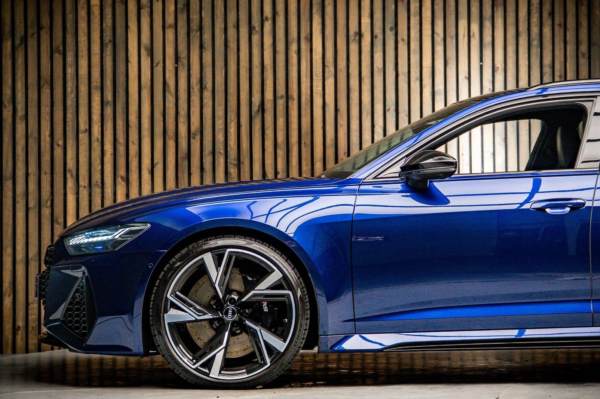 AUDI RS6 RS 6 AVANT RS 6 TFSI Quattro 5dr Tiptronic for sale UK - Slide 9