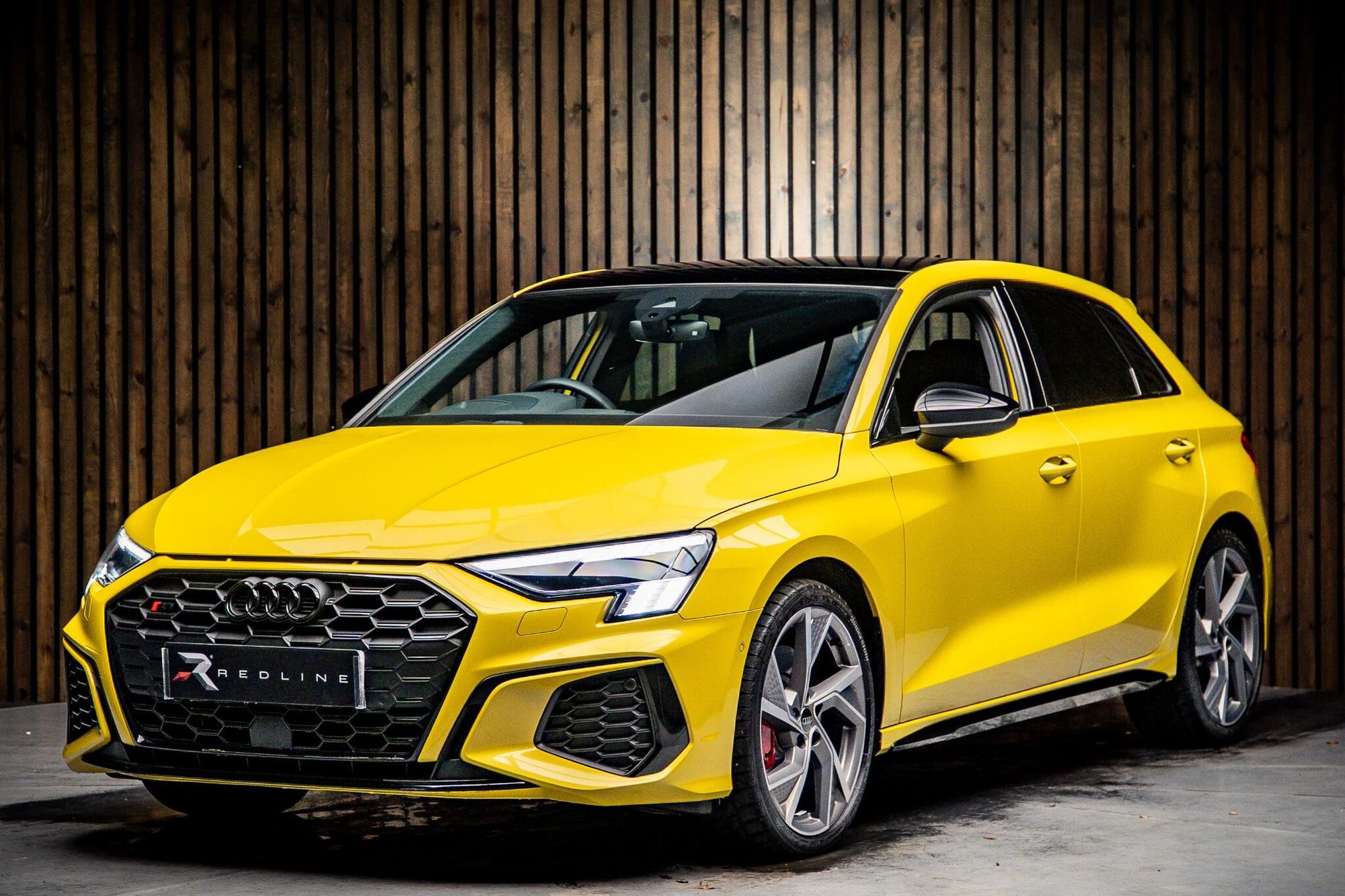 AUDI A3 SPORTBACK S3 TFSI Quattro Vorsprung 5dr S Tronic for sale UK - Slide 8