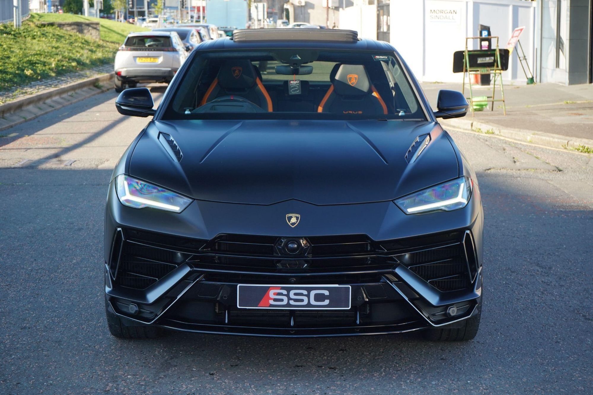 LAMBORGHINI URUS ESTATE 4.0T FSI V8 S 5dr Auto for sale UK - Slide 6