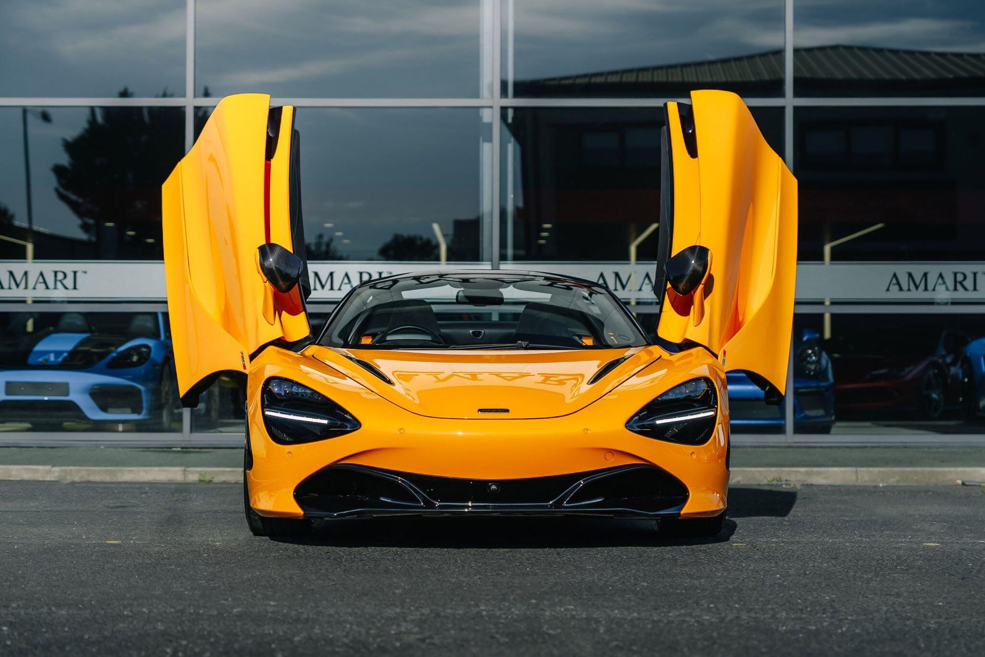 MCLAREN 720 S SPIDER V8 2dr SSG Auto for sale UK - Slide 8