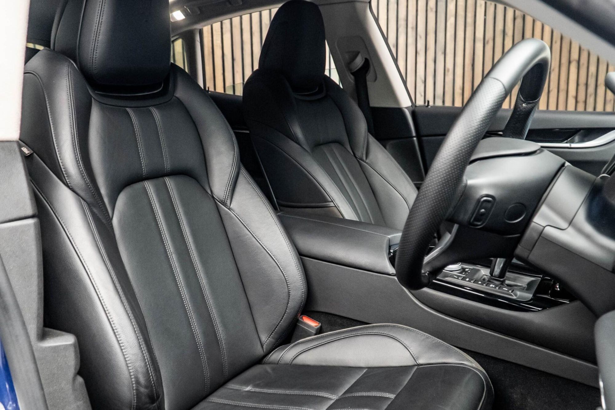 MASERATI LEVANTE ESTATE Hybrid GT 5dr Auto for sale UK - Slide 2